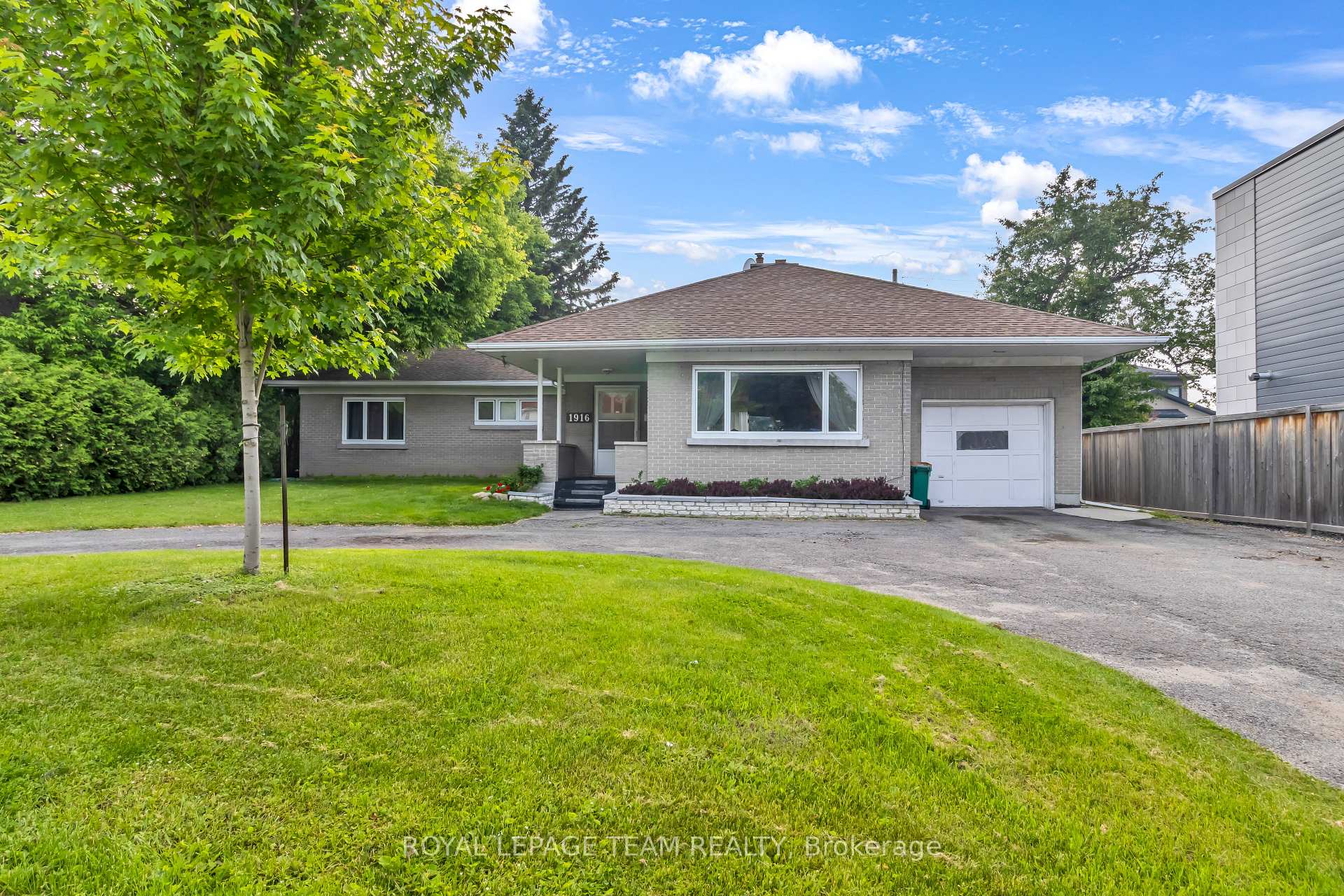 Photo 1 of 1916 Alta Vista Drive, Ottawa, Faircrest Heights — HOMEH