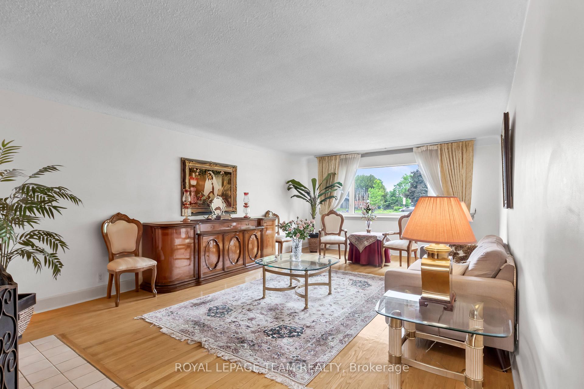 Photo 6 of 1916 Alta Vista Drive, Ottawa, Faircrest Heights — HOMEH