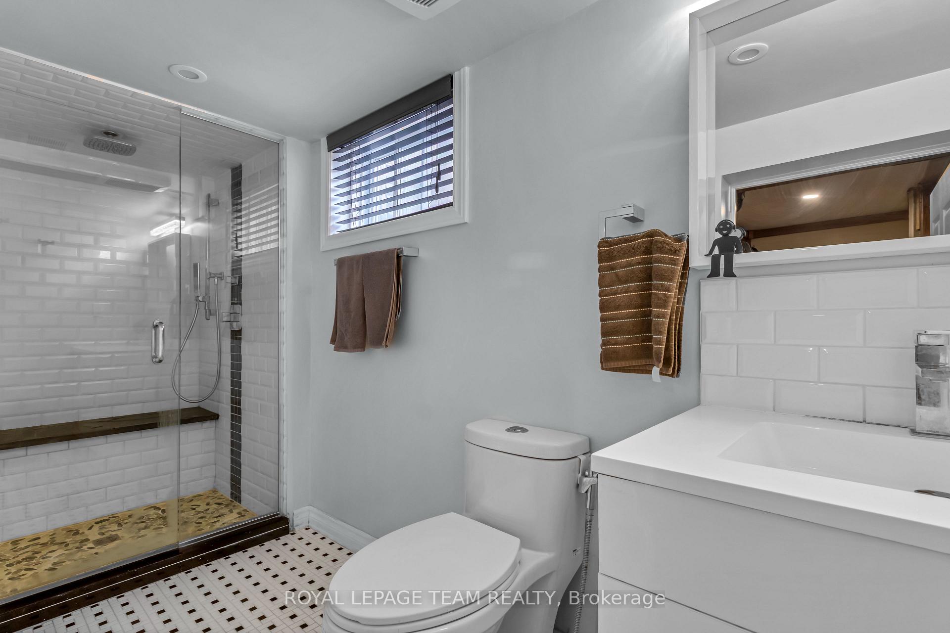 Photo 26 of 1916 Alta Vista Drive, Ottawa, Faircrest Heights — HOMEH