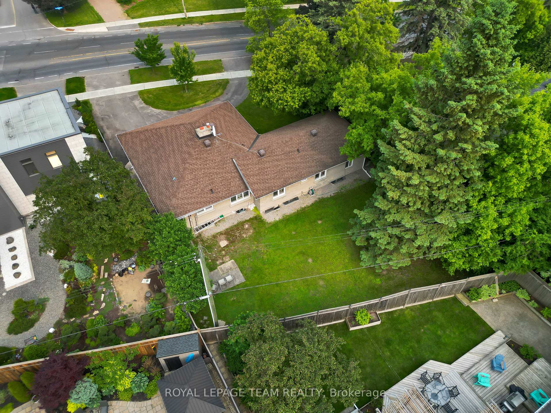 Photo 29 of 1916 Alta Vista Drive, Ottawa, Faircrest Heights — HOMEH