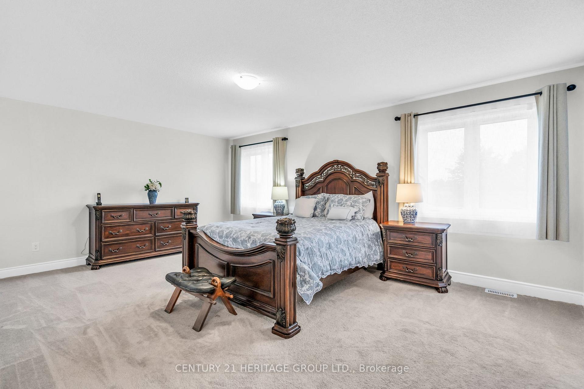 Photo 25 of Unit Upper, 47 Emerald Street, Wasaga Beach — HOMEH