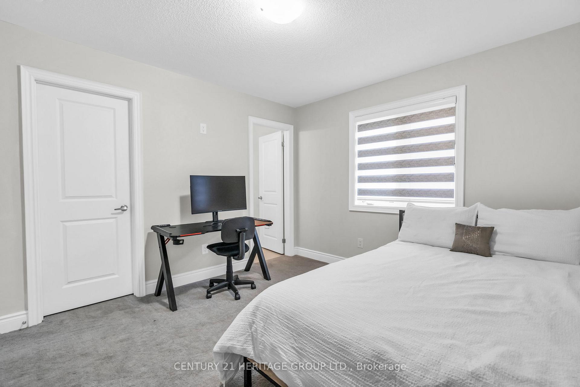 Photo 39 of Unit Upper, 47 Emerald Street, Wasaga Beach — HOMEH