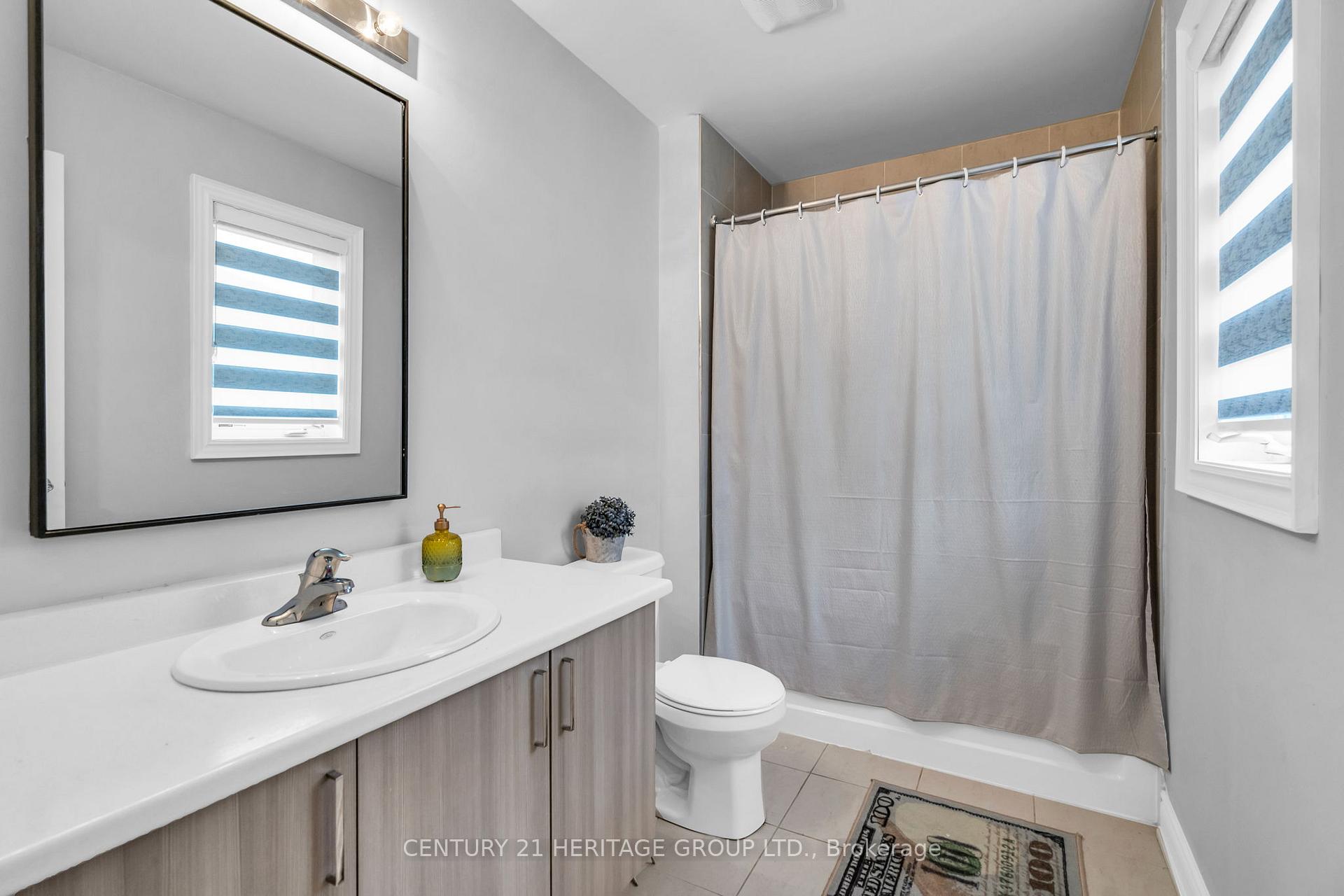 Photo 40 of Unit Upper, 47 Emerald Street, Wasaga Beach — HOMEH