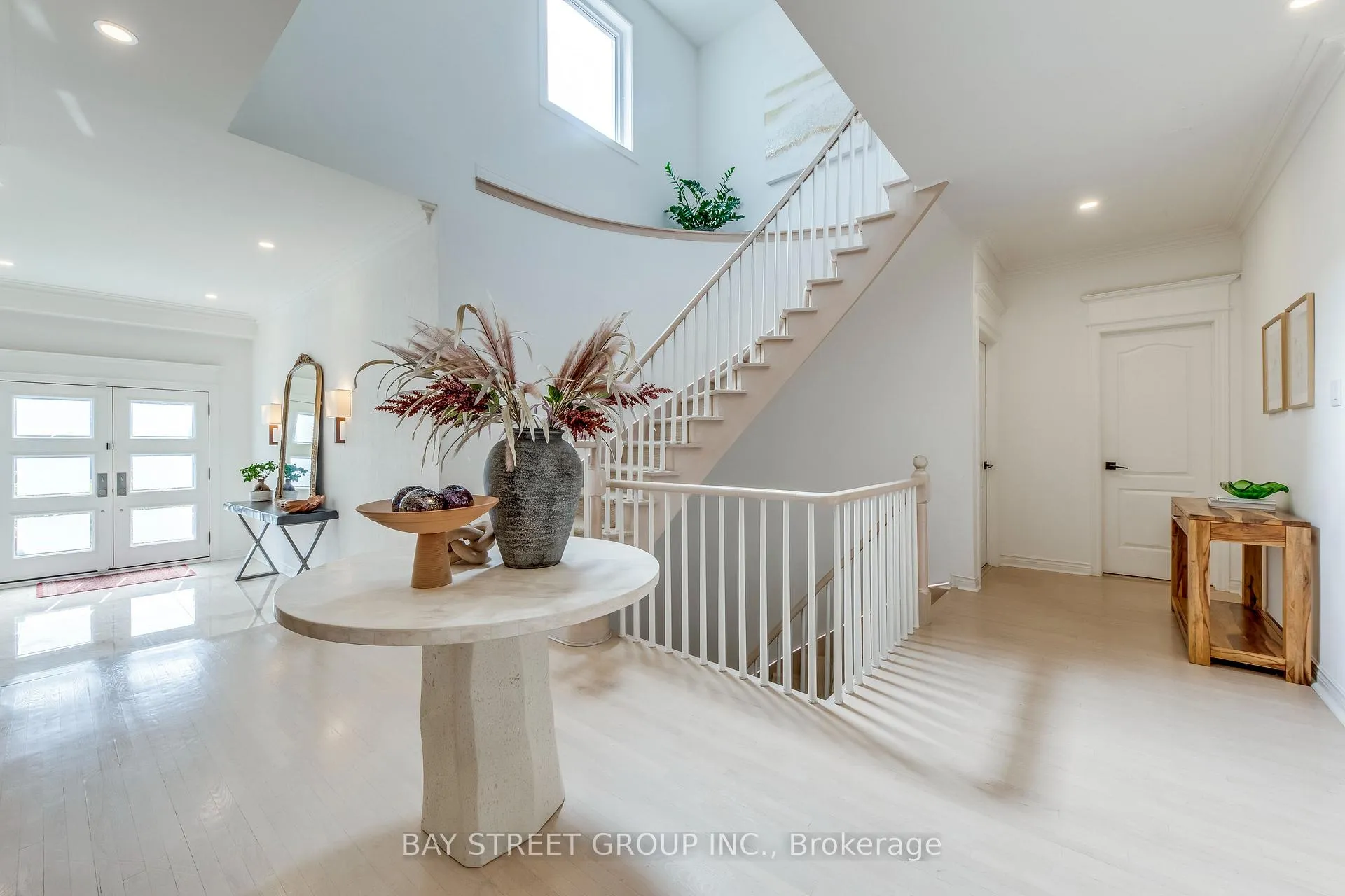 Photo 20 of 128 Beverley Glen Boulevard, Vaughan, Beverley Glen — HOMEH
