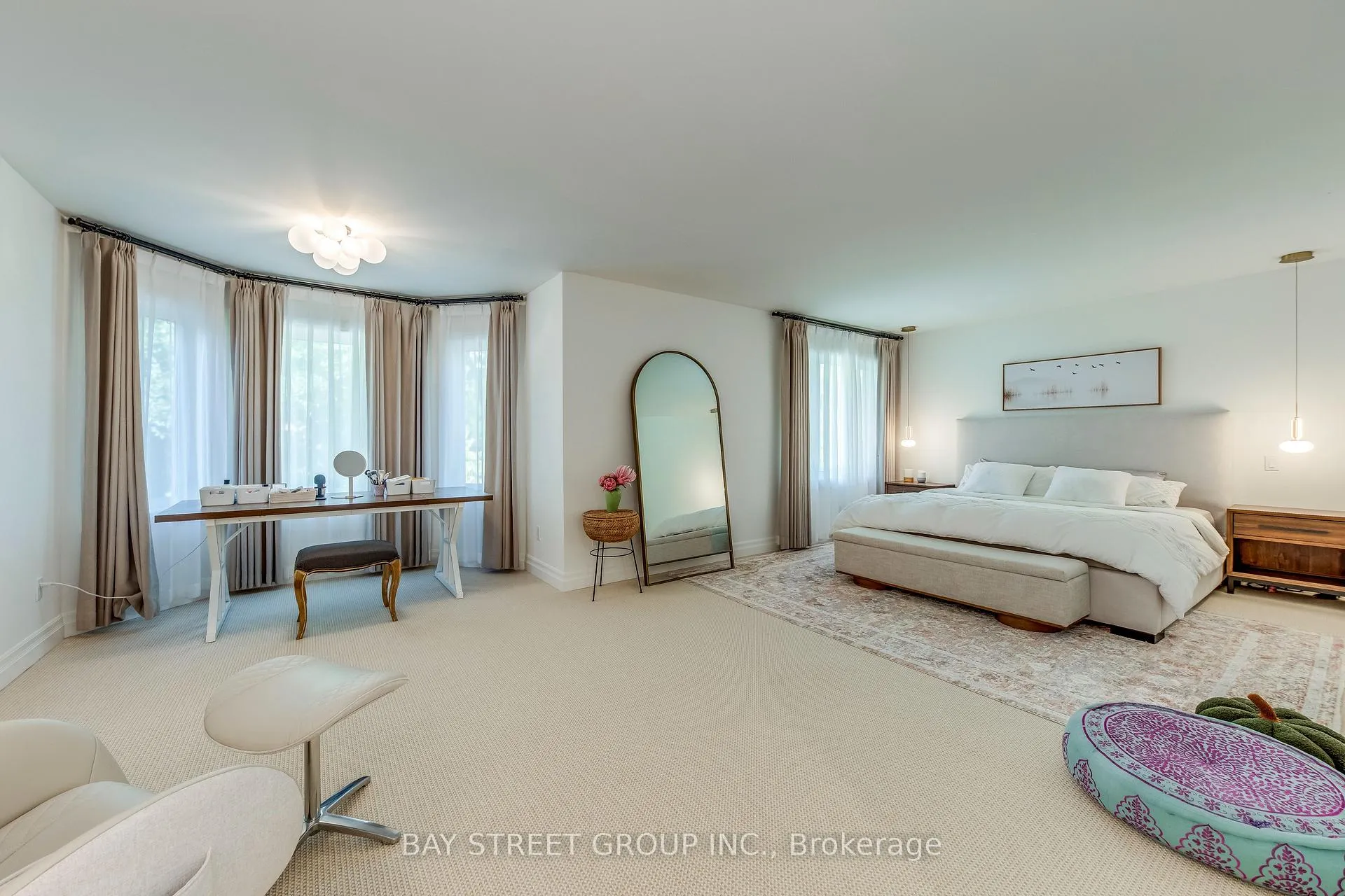 Photo 23 of 128 Beverley Glen Boulevard, Vaughan, Beverley Glen — HOMEH