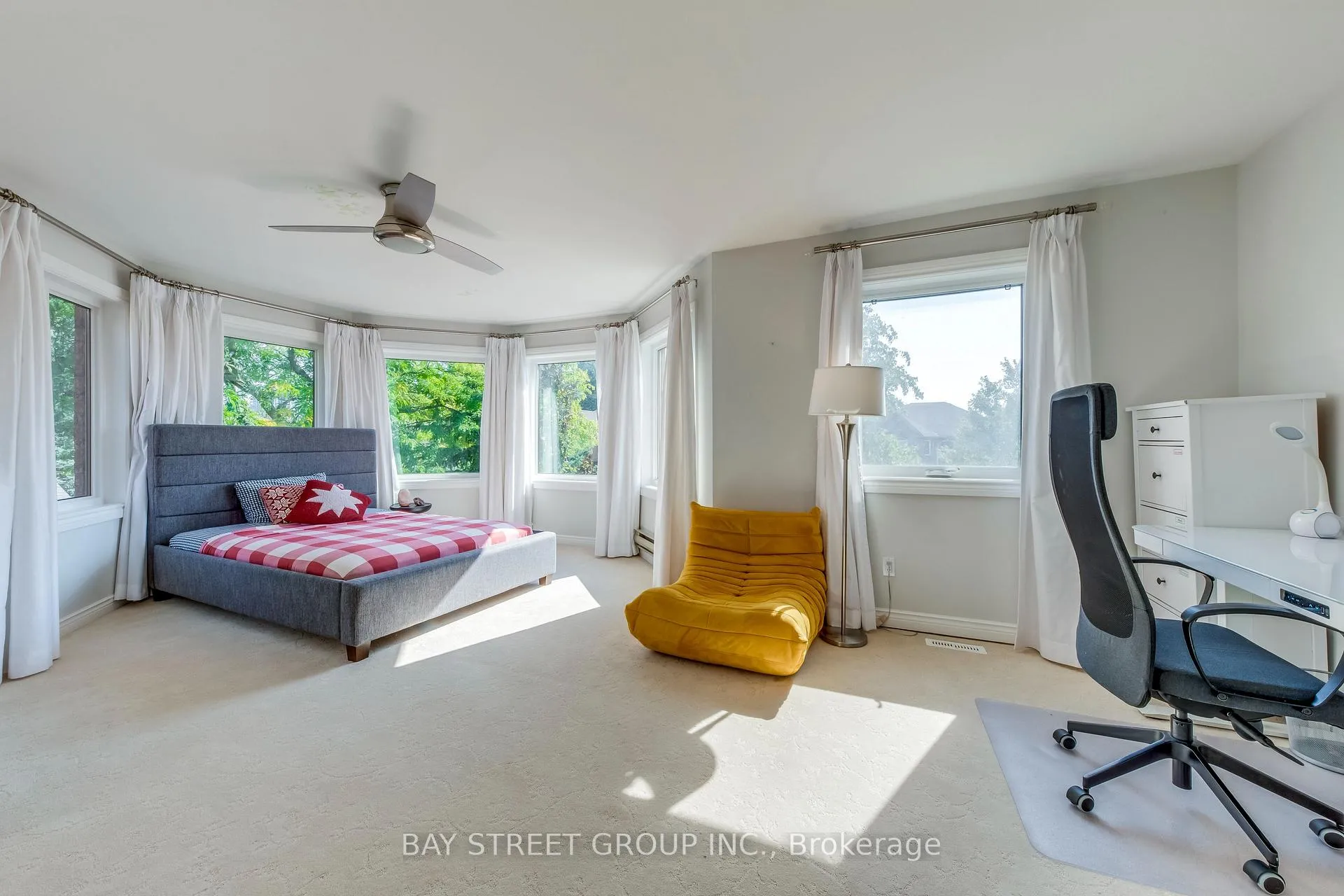Photo 28 of 128 Beverley Glen Boulevard, Vaughan, Beverley Glen — HOMEH