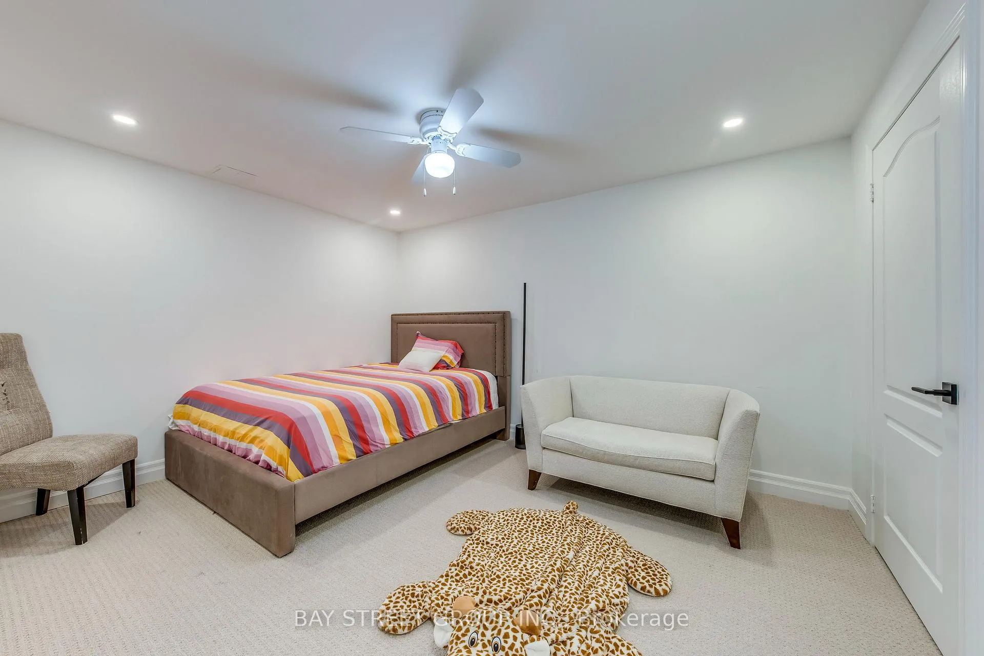 Photo 38 of 128 Beverley Glen Boulevard, Vaughan, Beverley Glen — HOMEH
