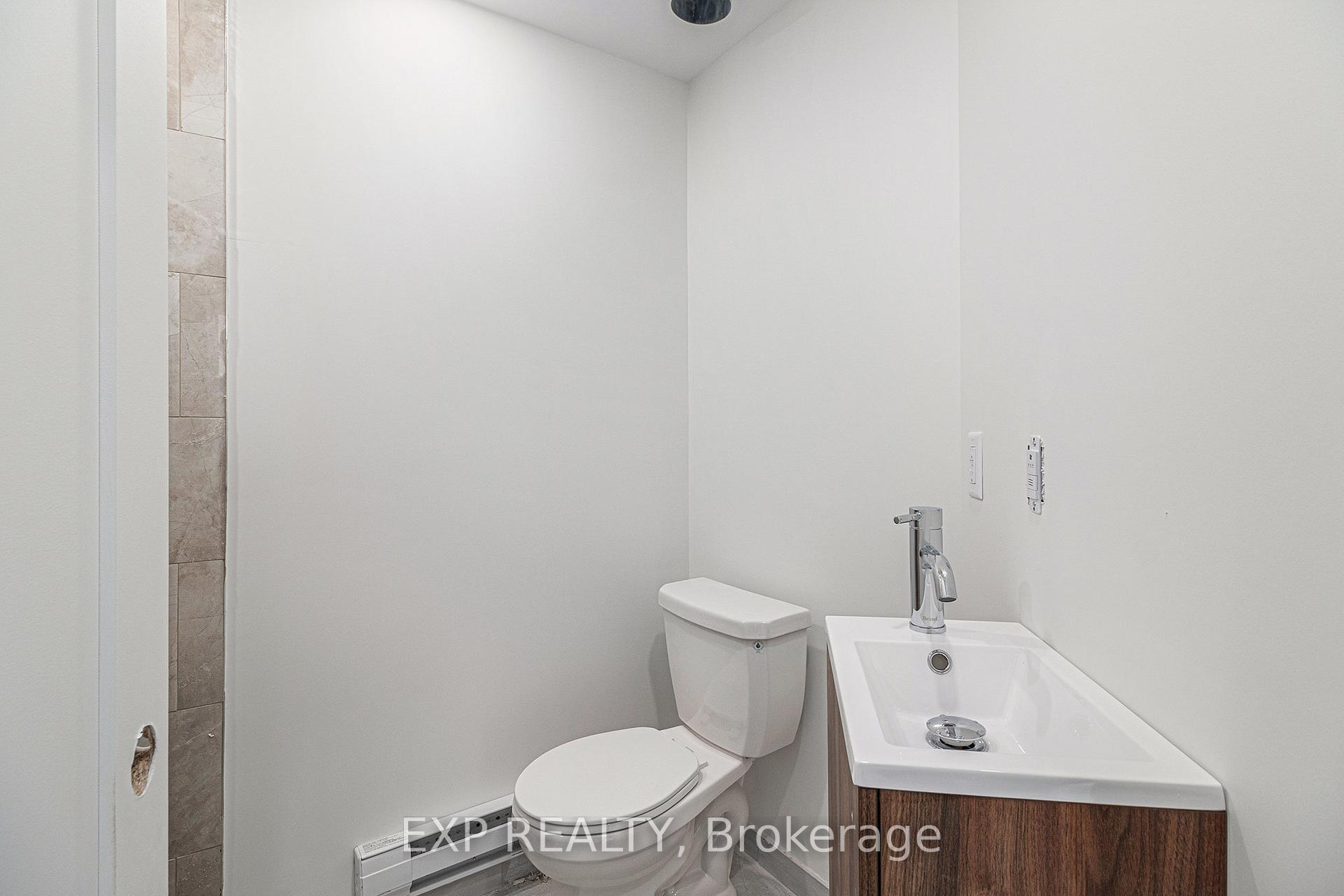 Photo 13 of Unit E, 61 Pinehurst Avenue E, Ottawa, Hintonburg — HOMEH