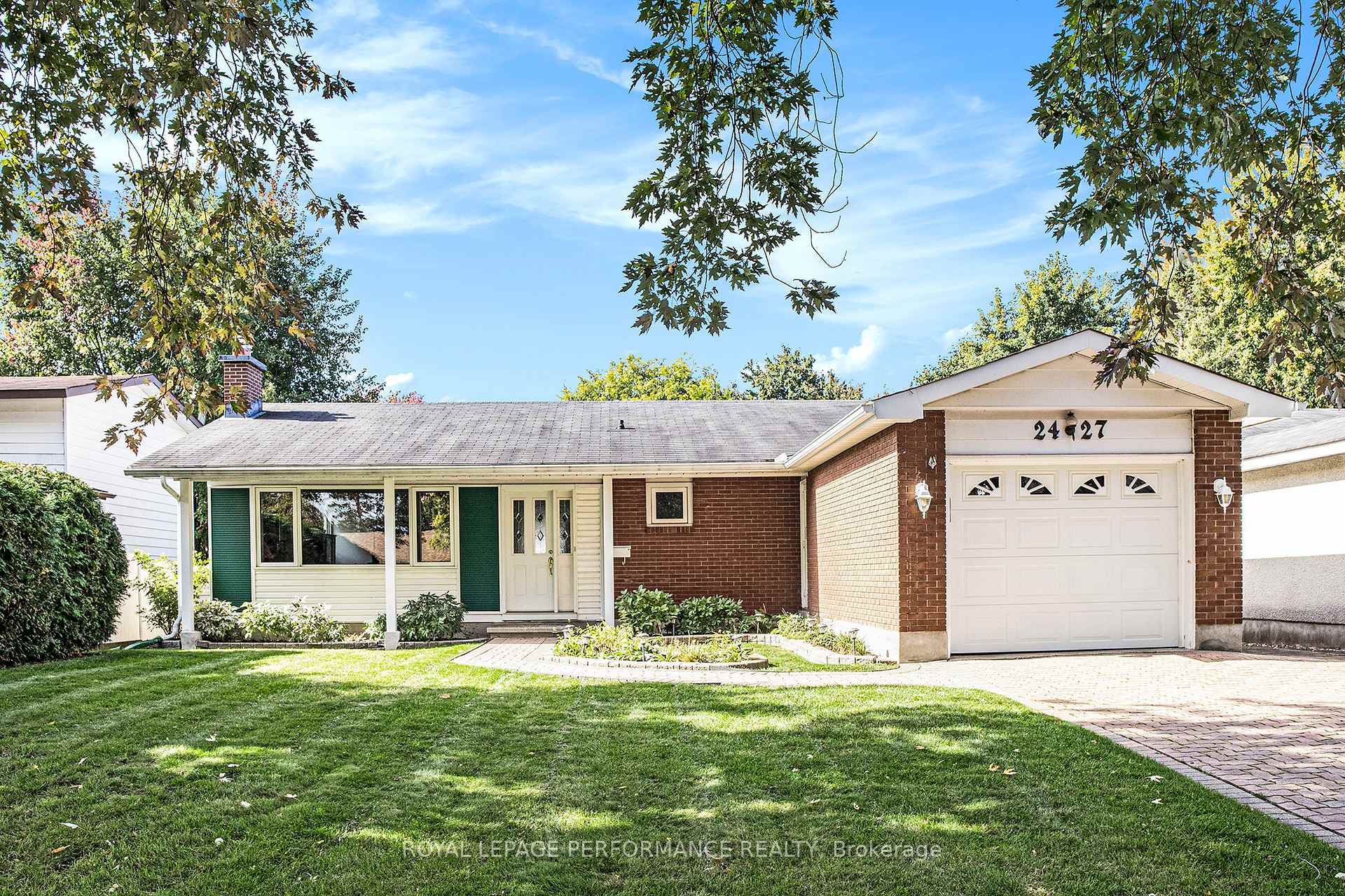 Photo 1 of 2427 Ogilvie Road, Ottawa, Beacon Hill North — HOMEH
