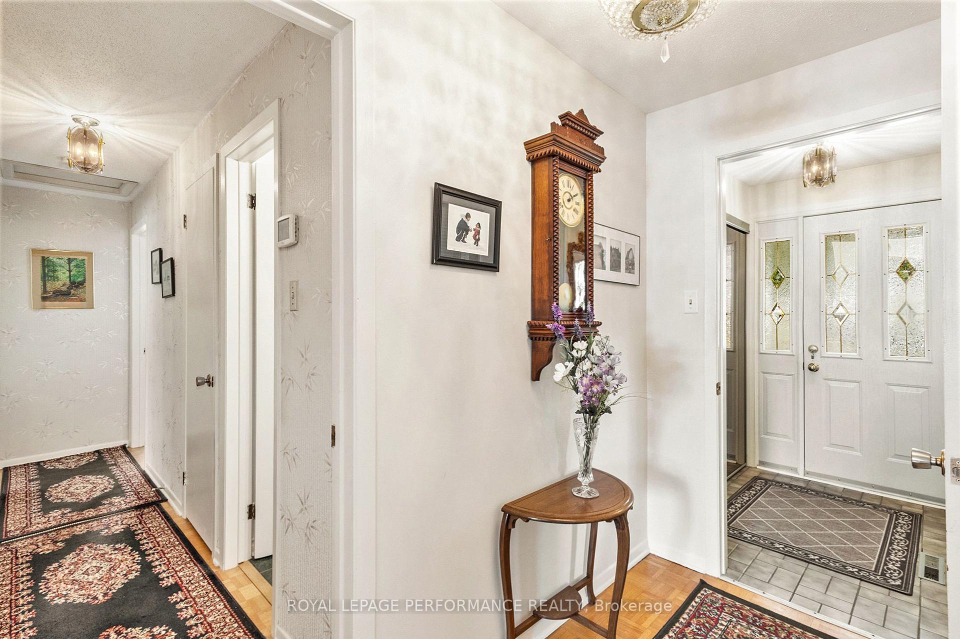 Photo 2 of 2427 Ogilvie Road, Ottawa, Beacon Hill North — HOMEH