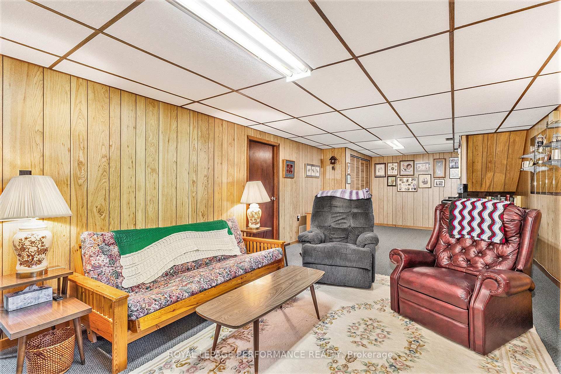 Photo 17 of 2427 Ogilvie Road, Ottawa, Beacon Hill North — HOMEH