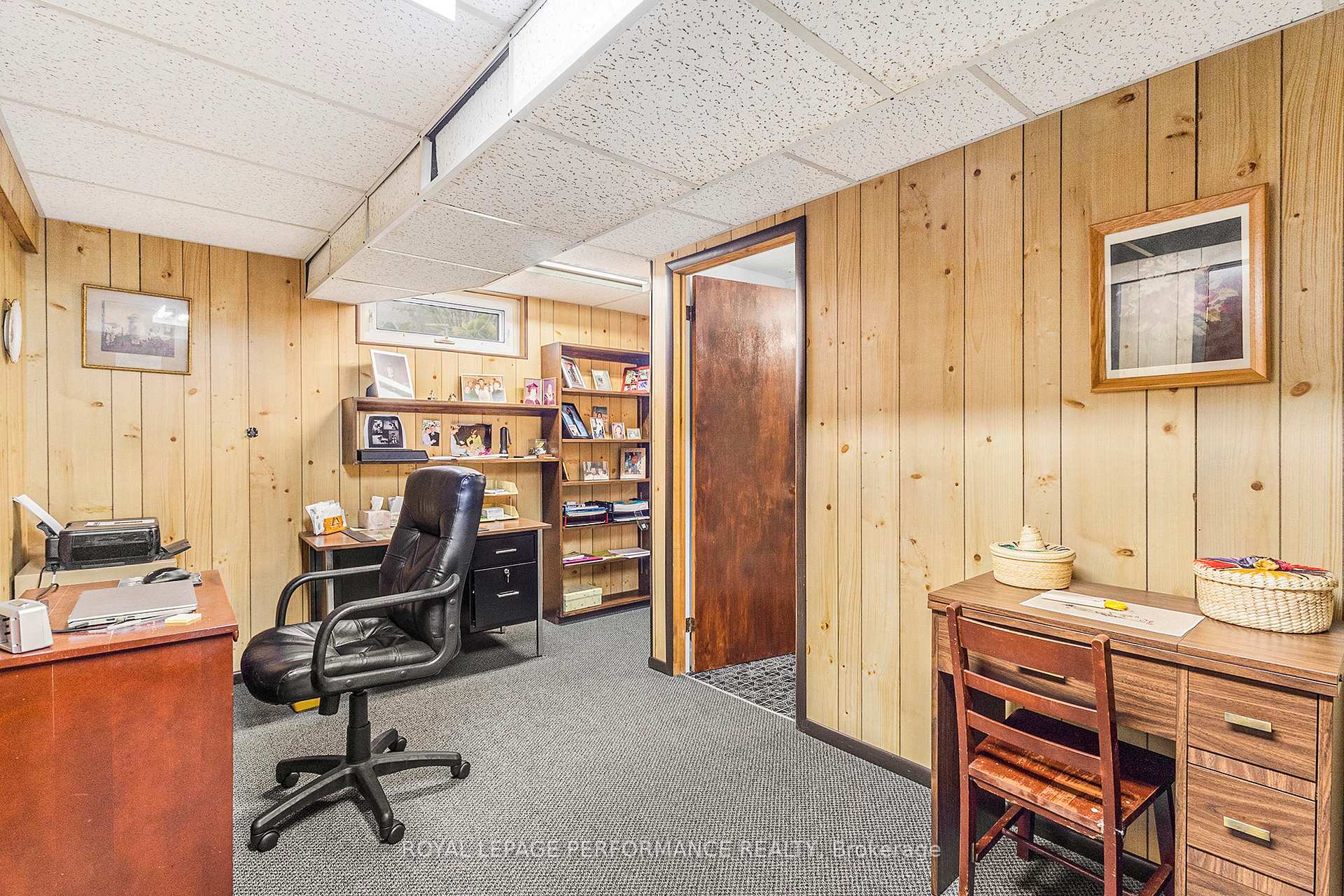 Photo 20 of 2427 Ogilvie Road, Ottawa, Beacon Hill North — HOMEH