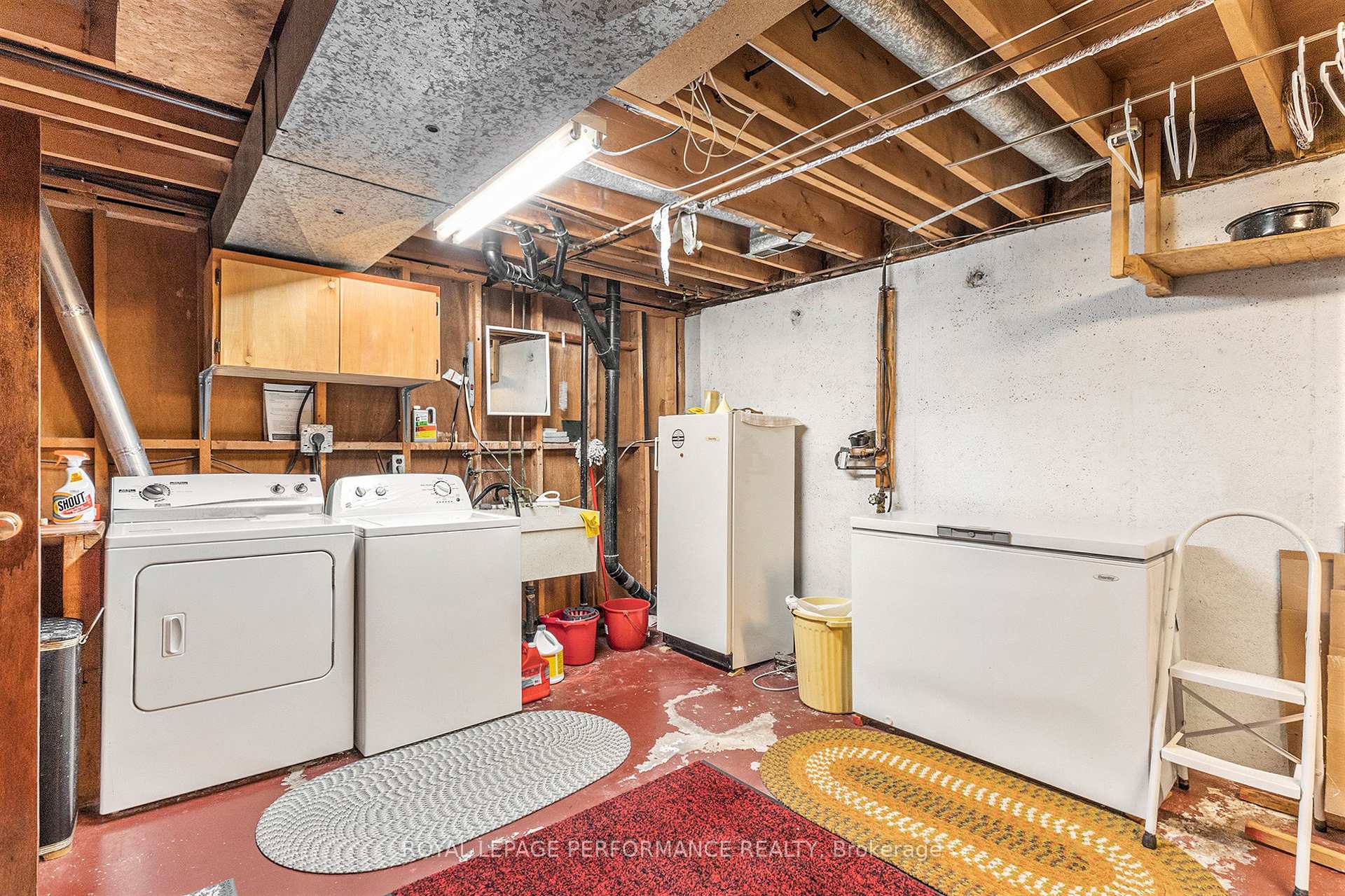 Photo 22 of 2427 Ogilvie Road, Ottawa, Beacon Hill North — HOMEH