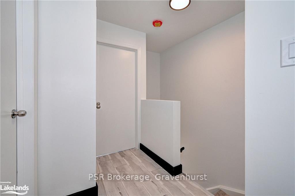 Photo 16 of Unit E, 524 Sunnydale Place E, Waterloo — HOMEH
