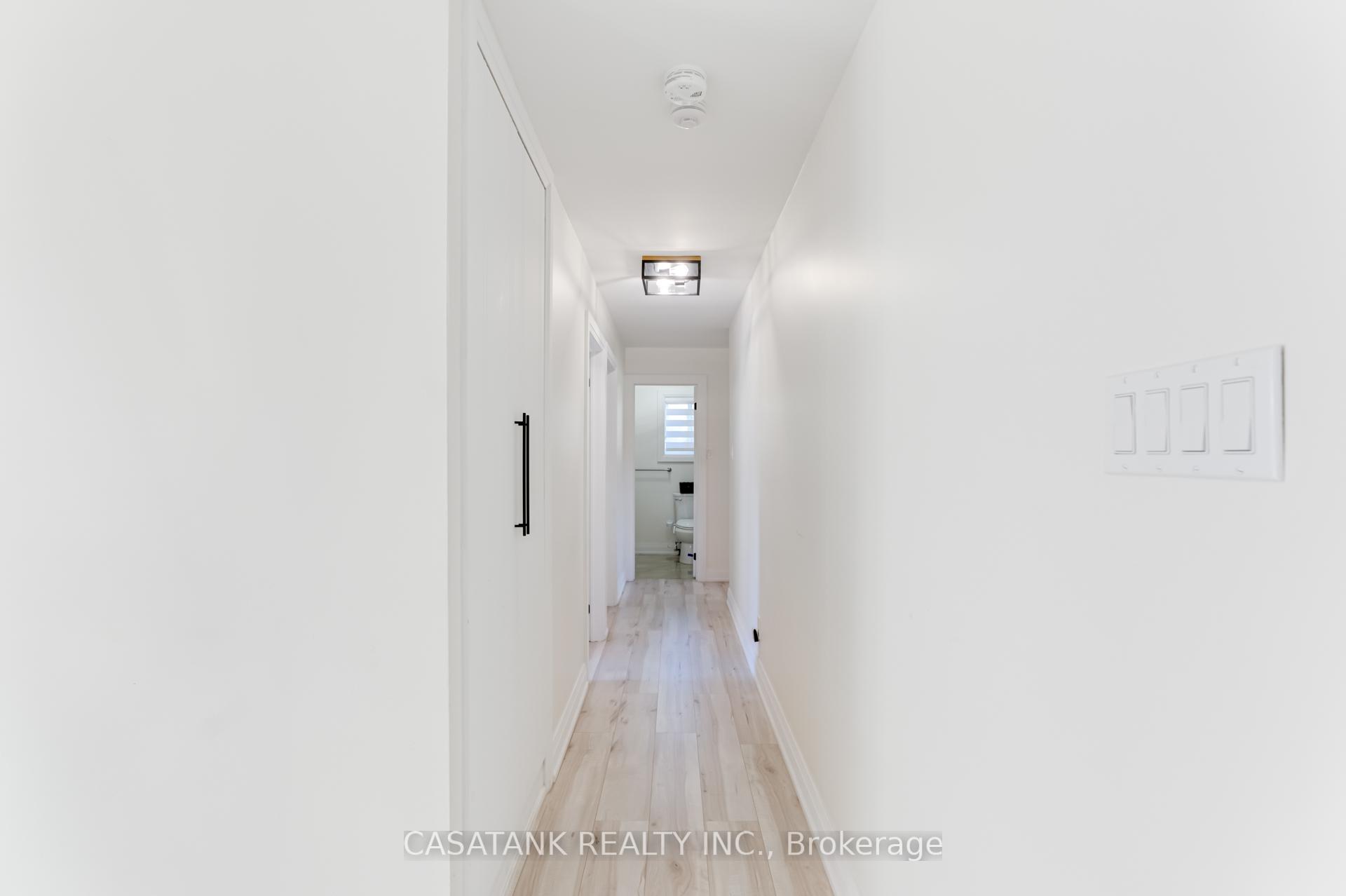 Photo 15 of 11 Peter Street, Amaranth, Rural Amaranth — HOMEH