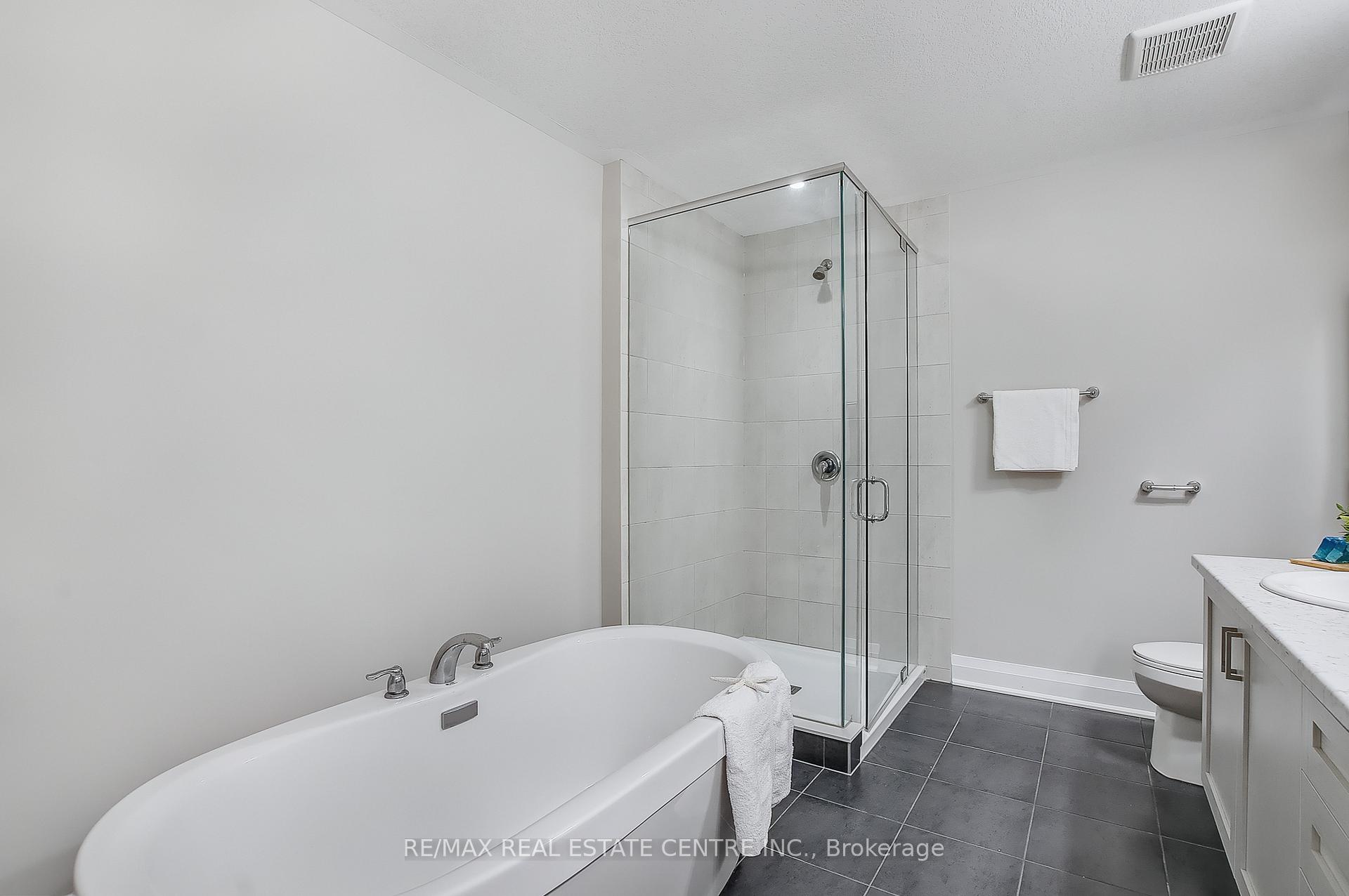 Photo 20 of 291 Raspberry Place, Waterloo — HOMEH