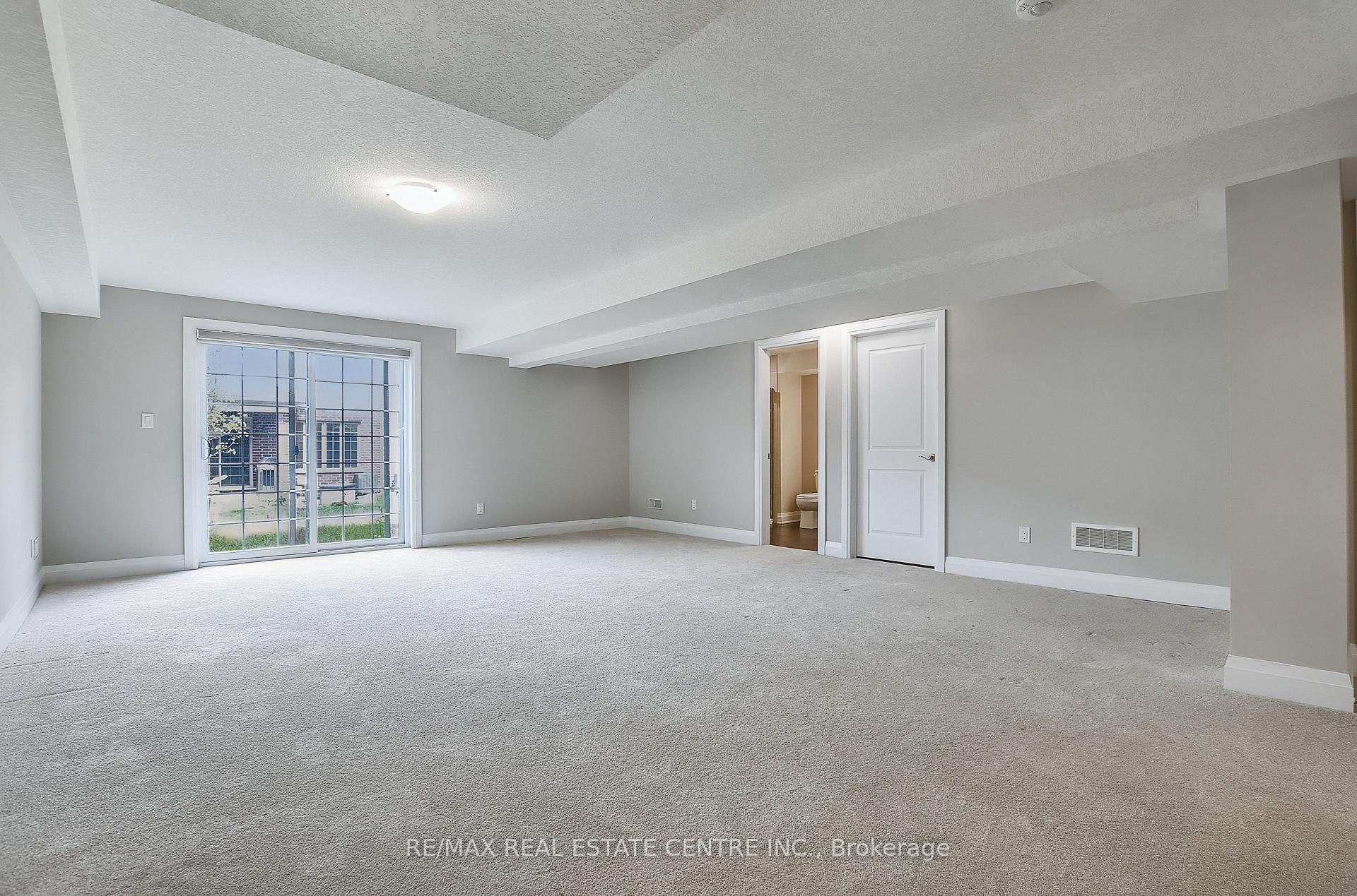 Photo 31 of 291 Raspberry Place, Waterloo — HOMEH