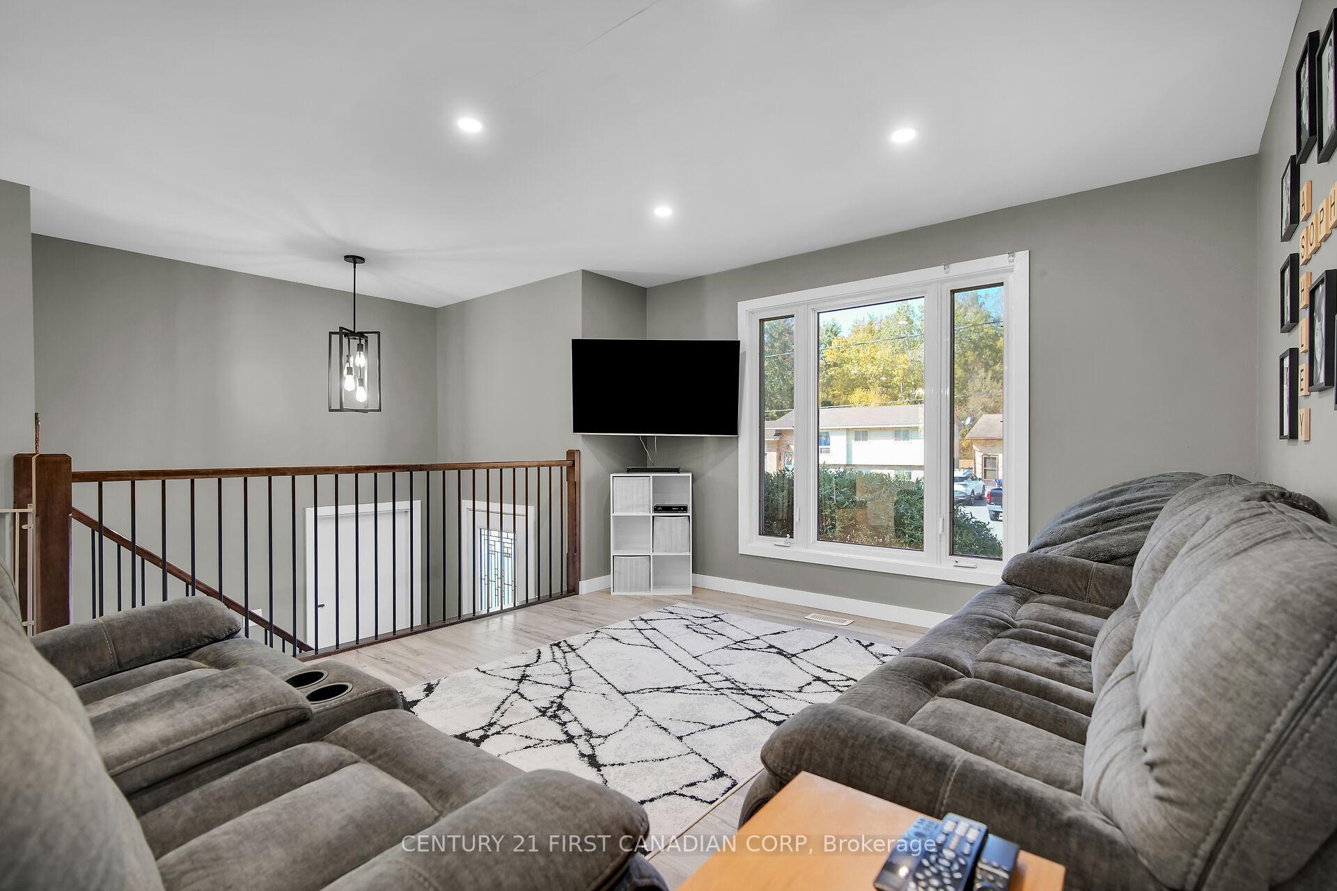 Photo 15 of 224 Munroe Street, West Elgin, West Lorne — HOMEH