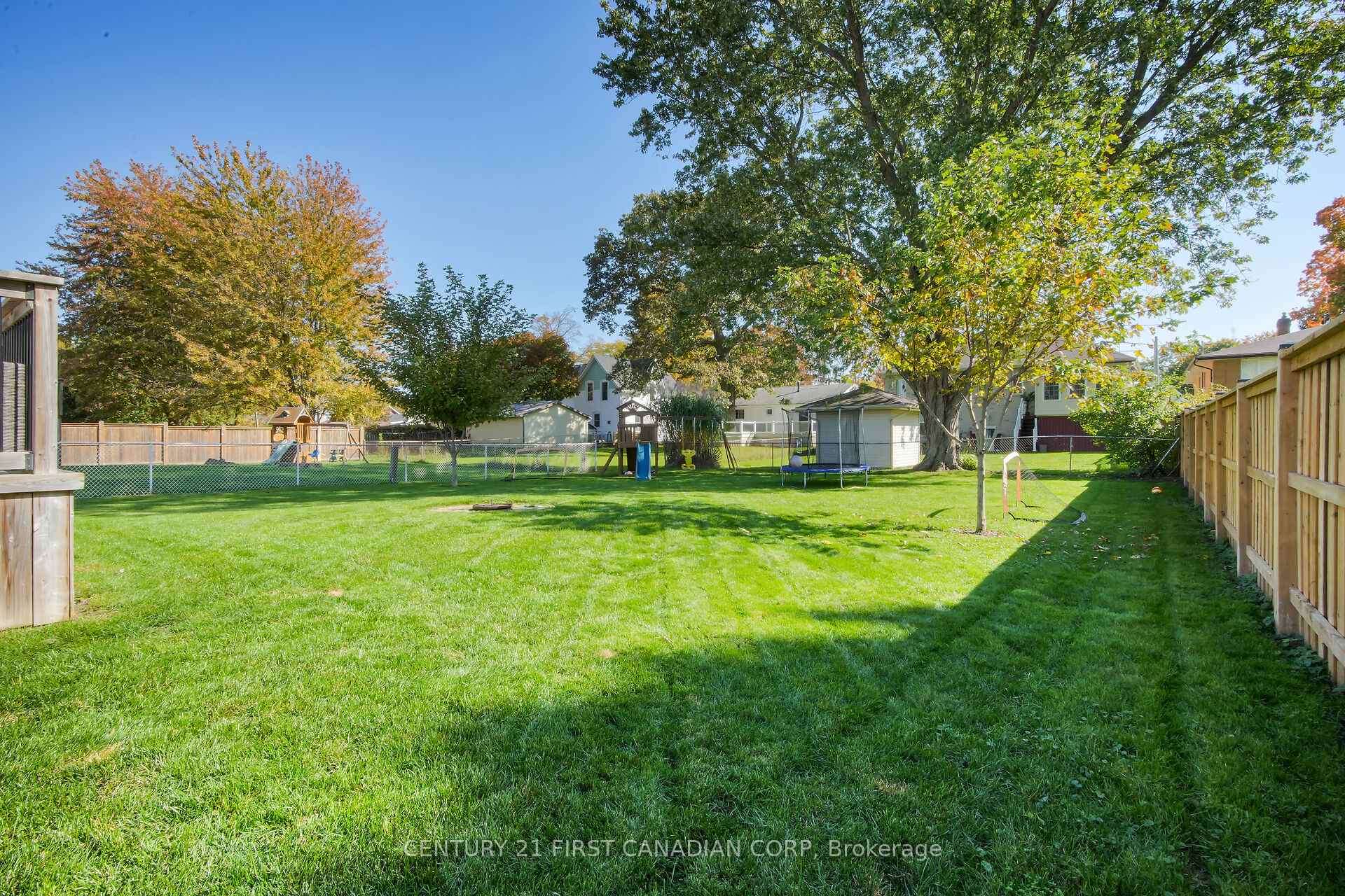 Photo 37 of 224 Munroe Street, West Elgin, West Lorne — HOMEH