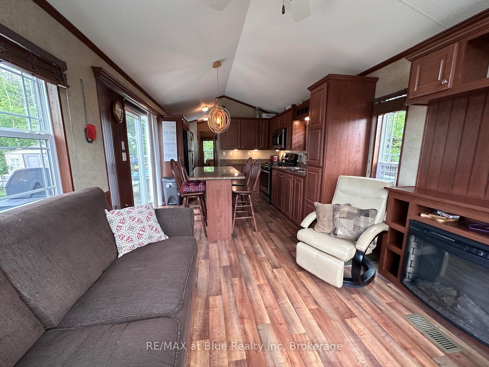 Photo 9 of Unit T 112, 7489 Sideroad 5, Wellington North, Rural Wellington North — HOMEH
