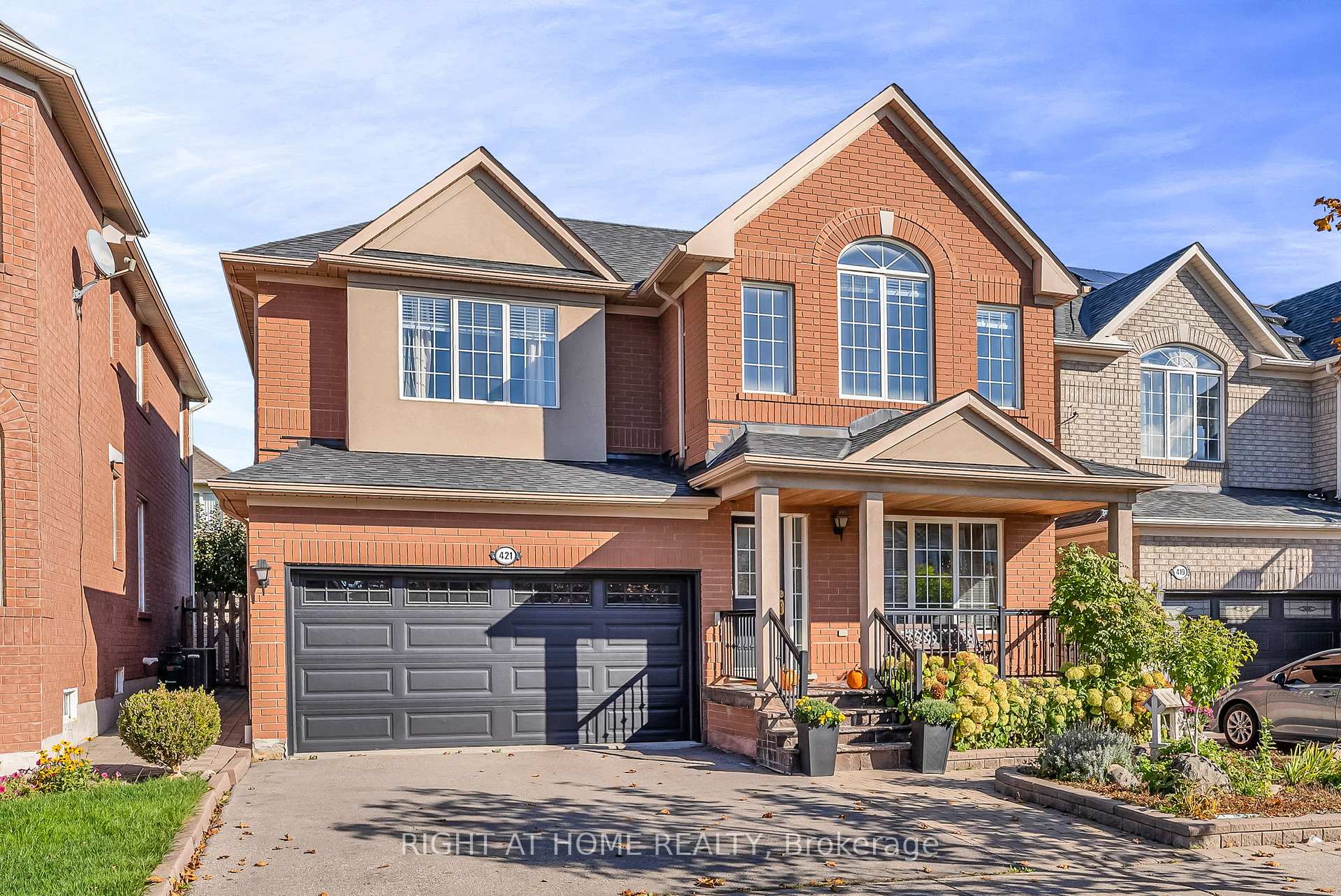Photo 15 of 421 John Deisman Boulevard, Vaughan, Vellore Village — HOMEH