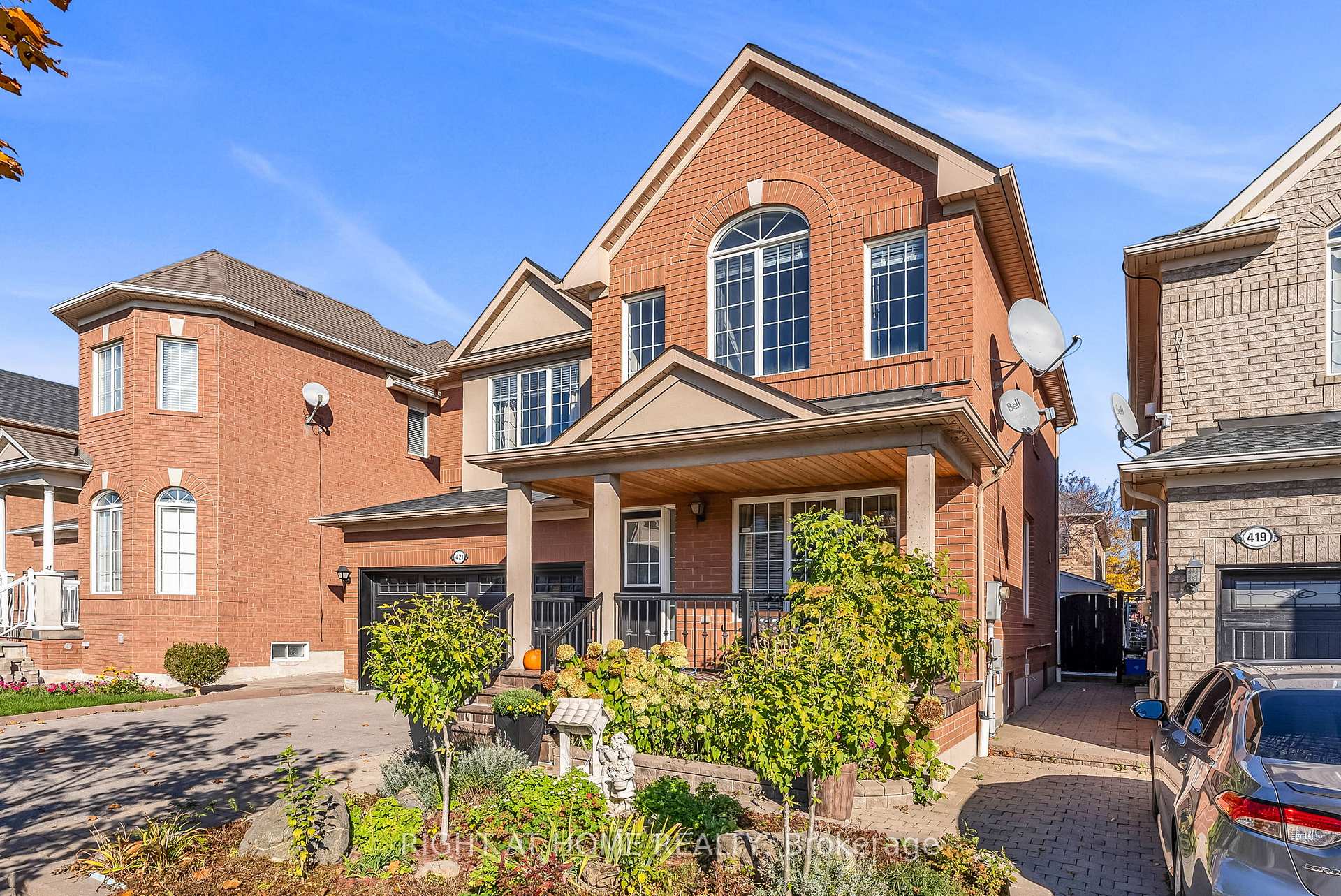 Photo 16 of 421 John Deisman Boulevard, Vaughan, Vellore Village — HOMEH