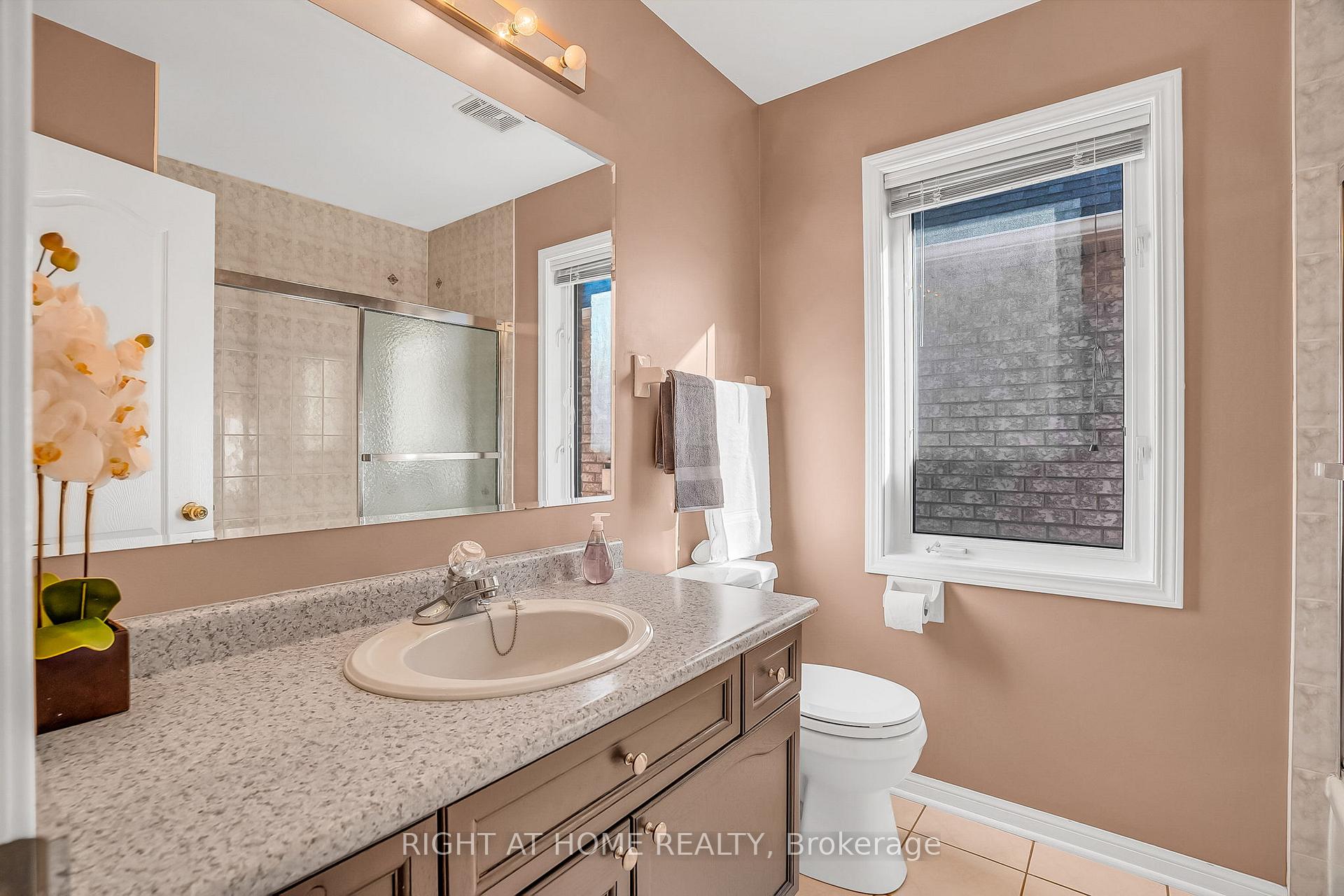 Photo 44 of 421 John Deisman Boulevard, Vaughan, Vellore Village — HOMEH
