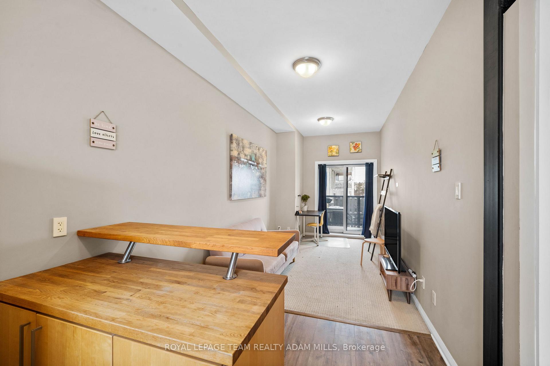 Photo 12 of Unit B, 469 Booth Street, Ottawa, West Centre Town — HOMEH