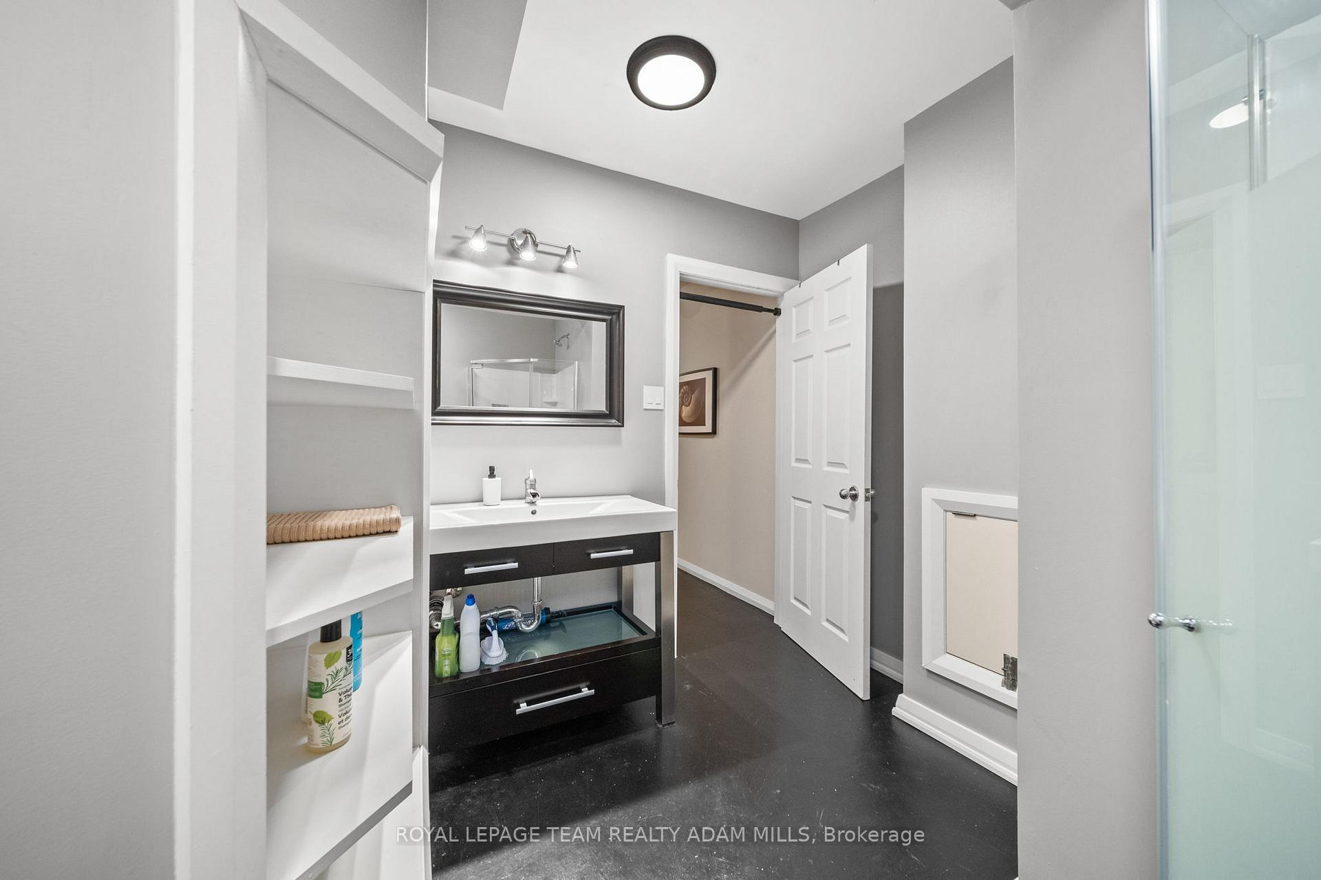 Photo 19 of Unit B, 469 Booth Street, Ottawa, West Centre Town — HOMEH