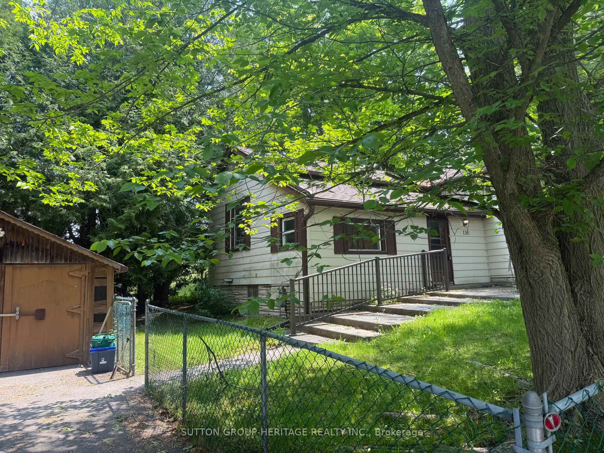 Photo 2 of 131 Cemetery Road, Uxbridge — HOMEH