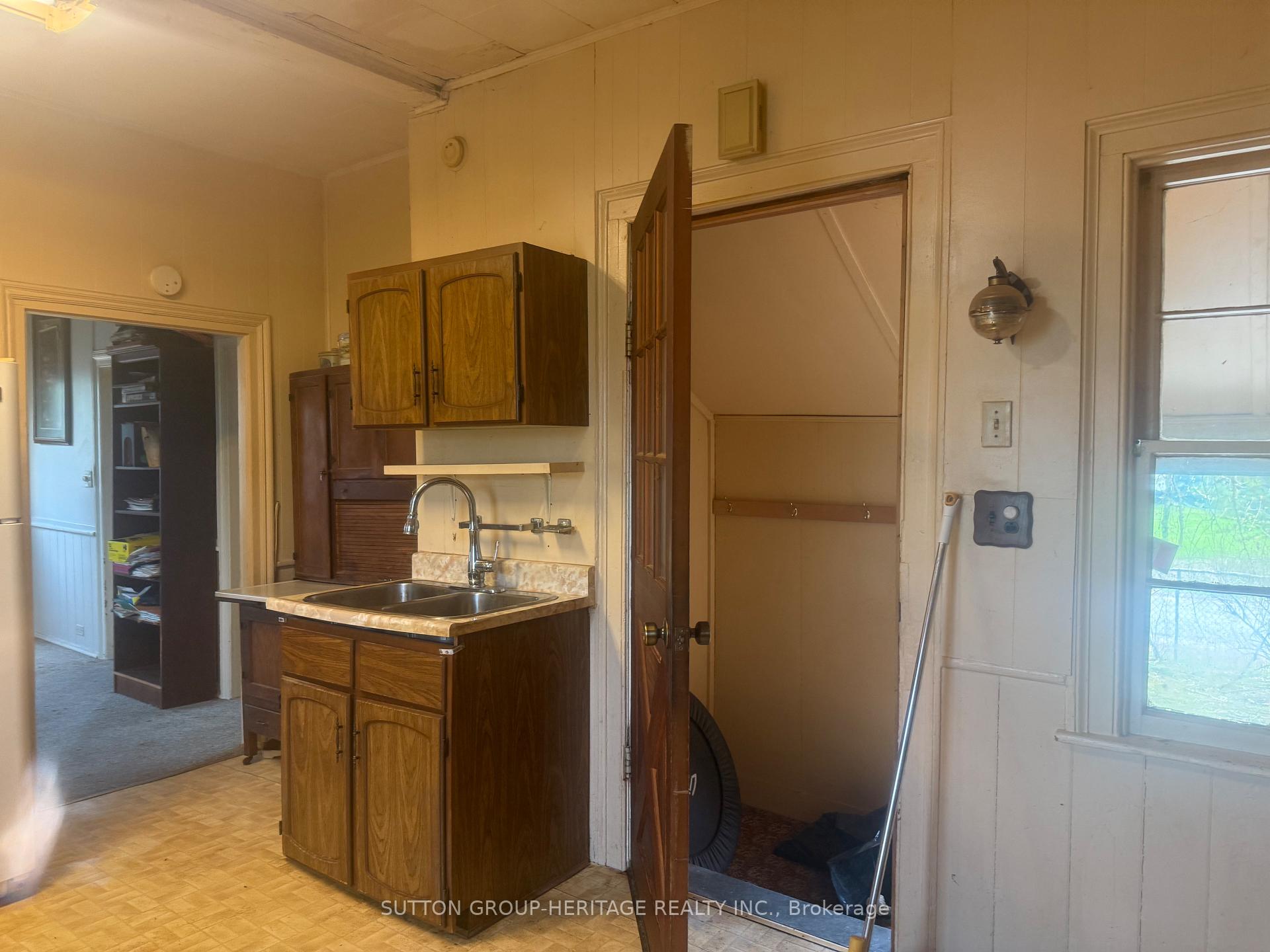 Photo 13 of 131 Cemetery Road, Uxbridge — HOMEH