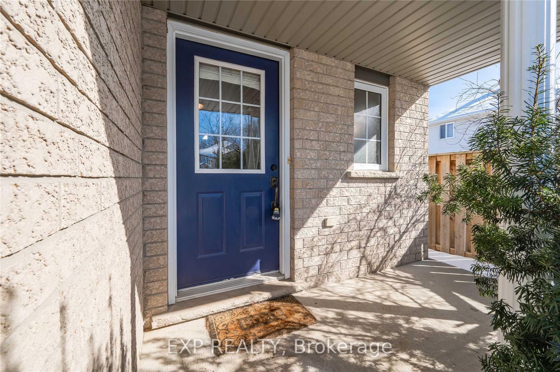 Front of 947 Atlantic Boulevard