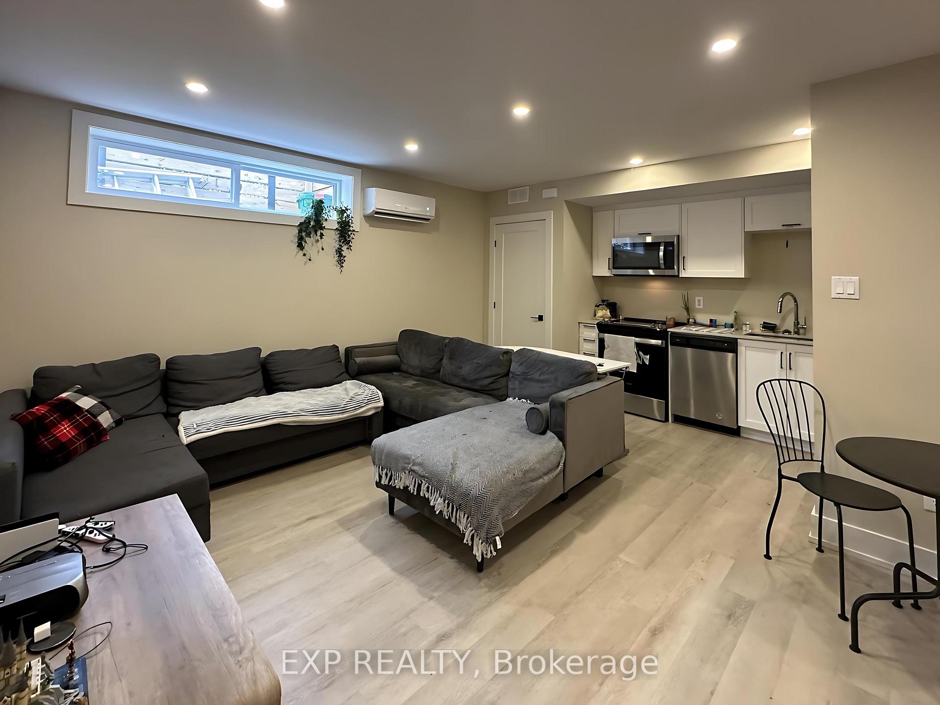 Photo 5 of Unit B, 27 O'Meara Street, Ottawa, Hintonburg — HOMEH