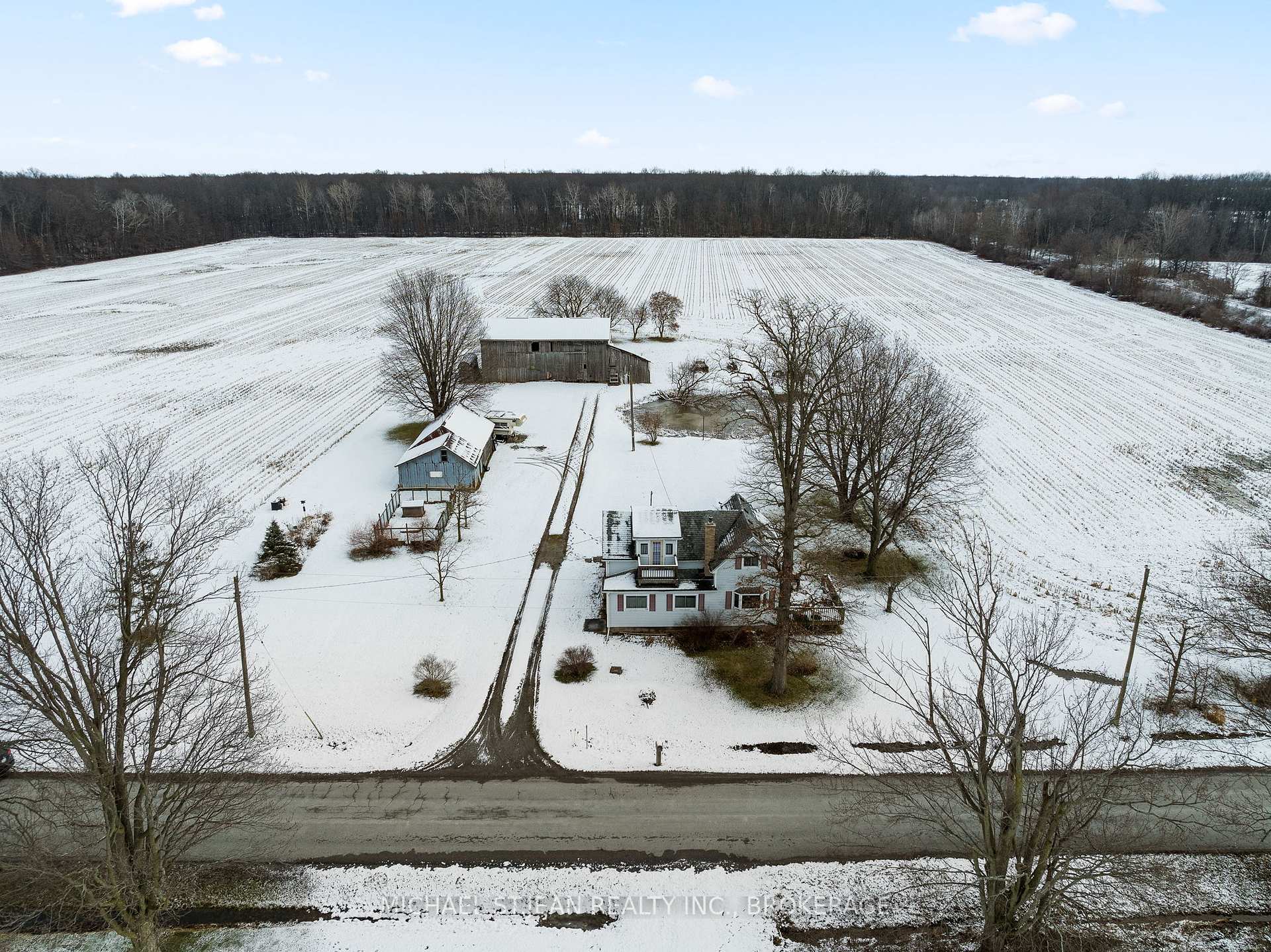 Photo 3 of 51043 Deeks Road S, Wainfleet, Marshville/Winger — HOMEH