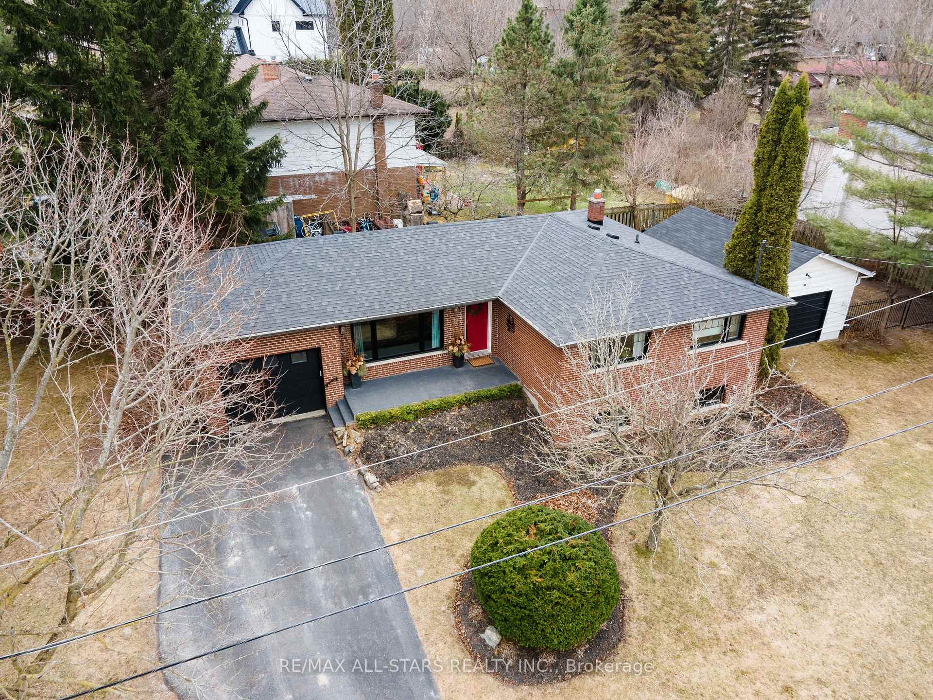 Photo 4 of 12 Joseph Street, Uxbridge — HOMEH