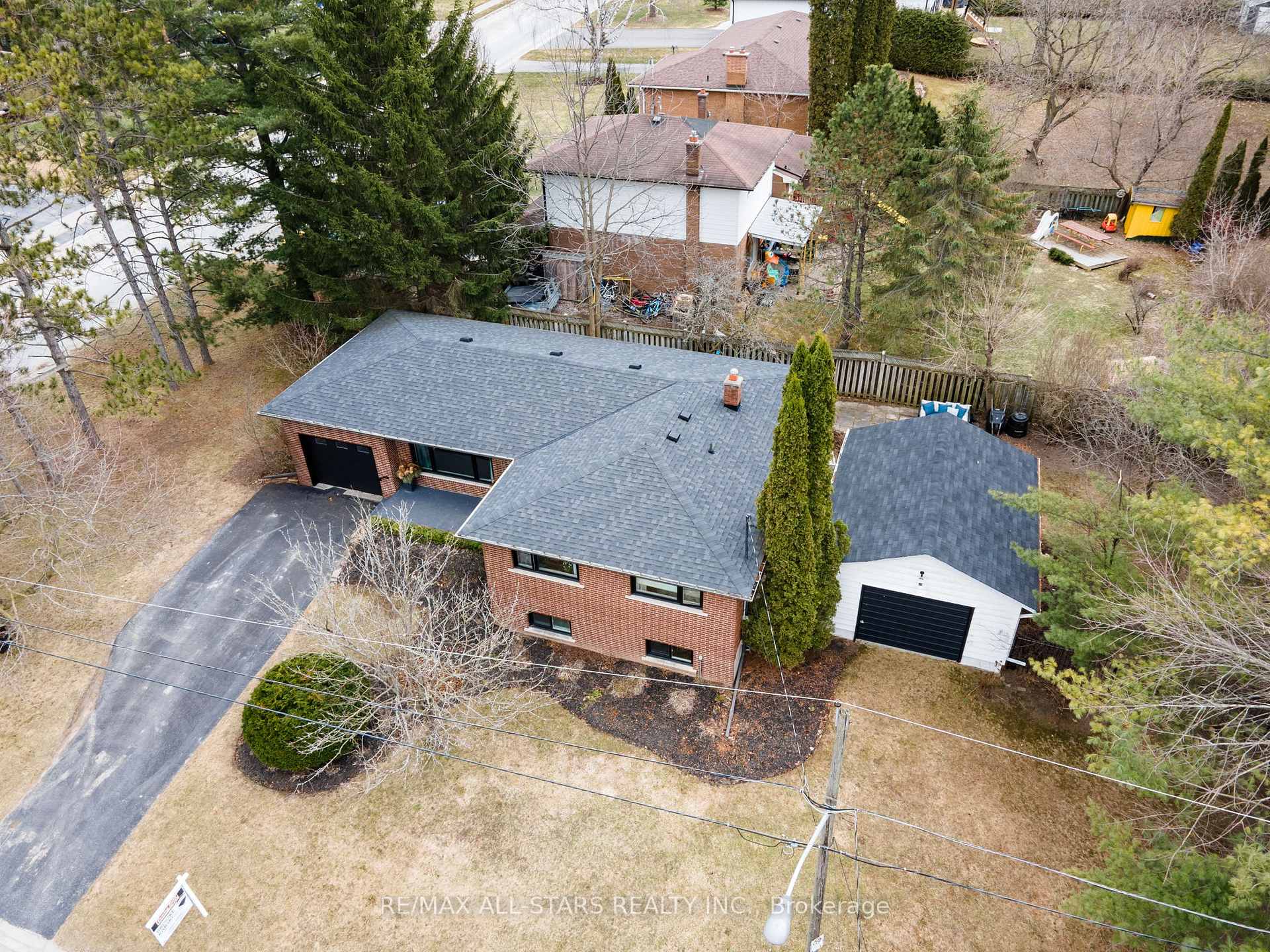 Photo 5 of 12 Joseph Street, Uxbridge — HOMEH