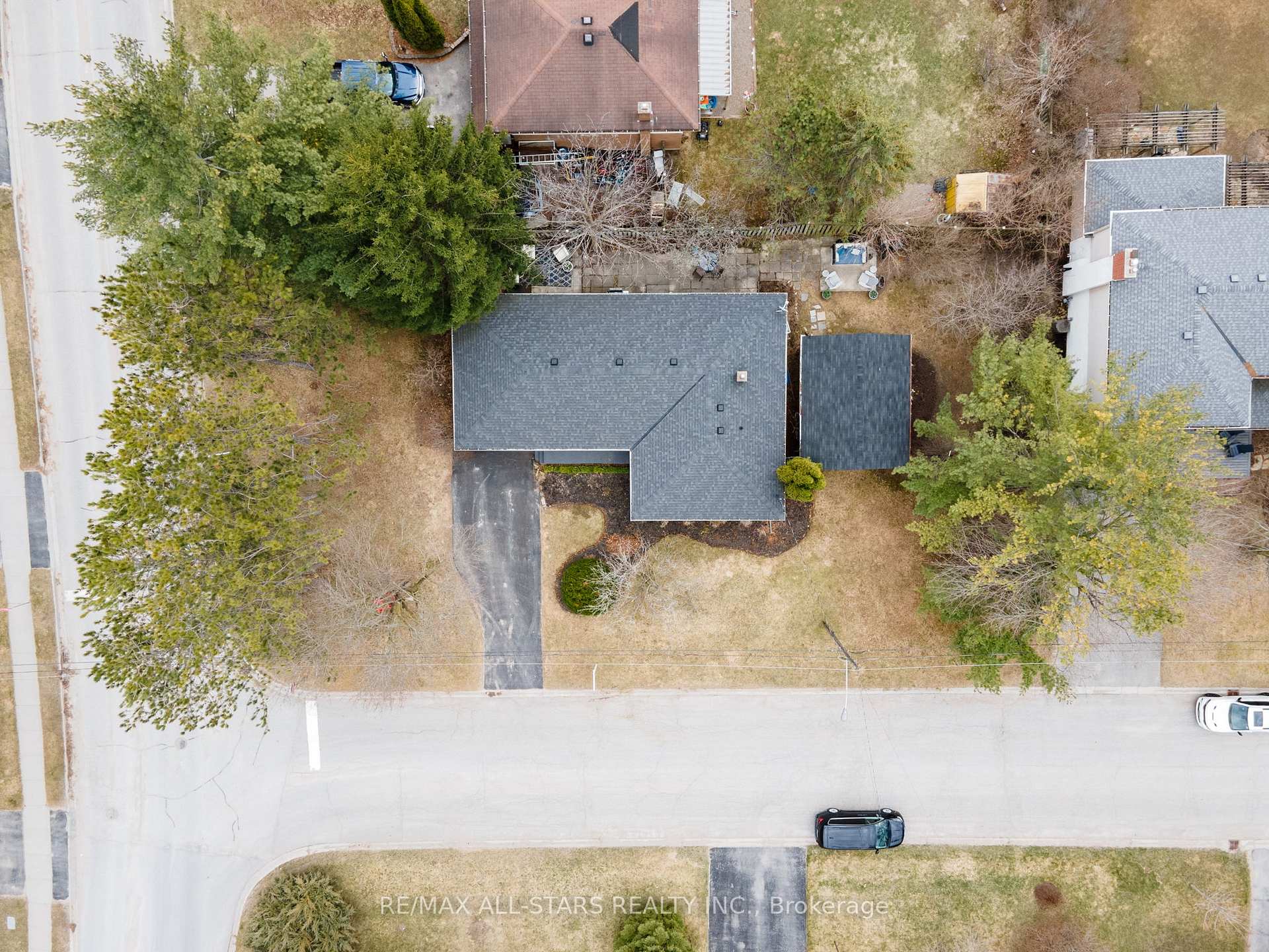Photo 6 of 12 Joseph Street, Uxbridge — HOMEH