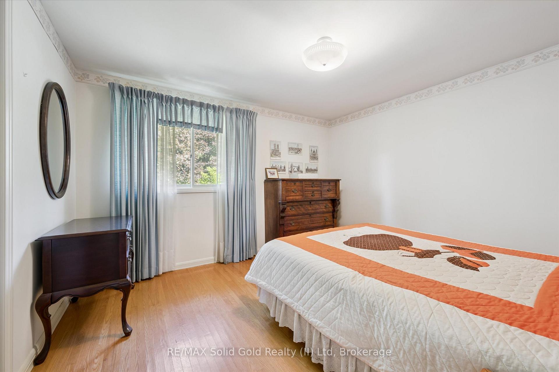 Photo 33 of 141 Weston Place, Waterloo — HOMEH