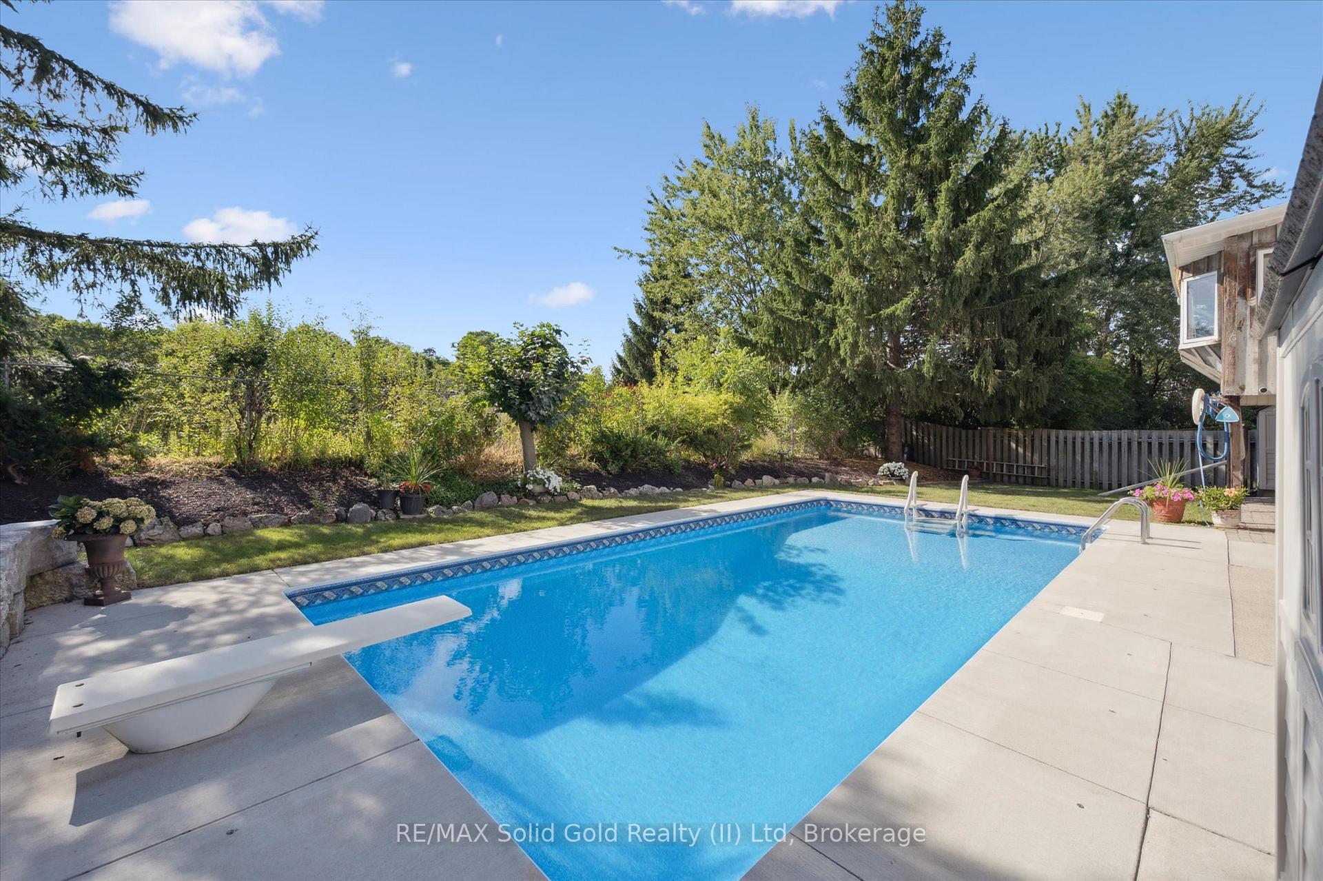 Photo 38 of 141 Weston Place, Waterloo — HOMEH