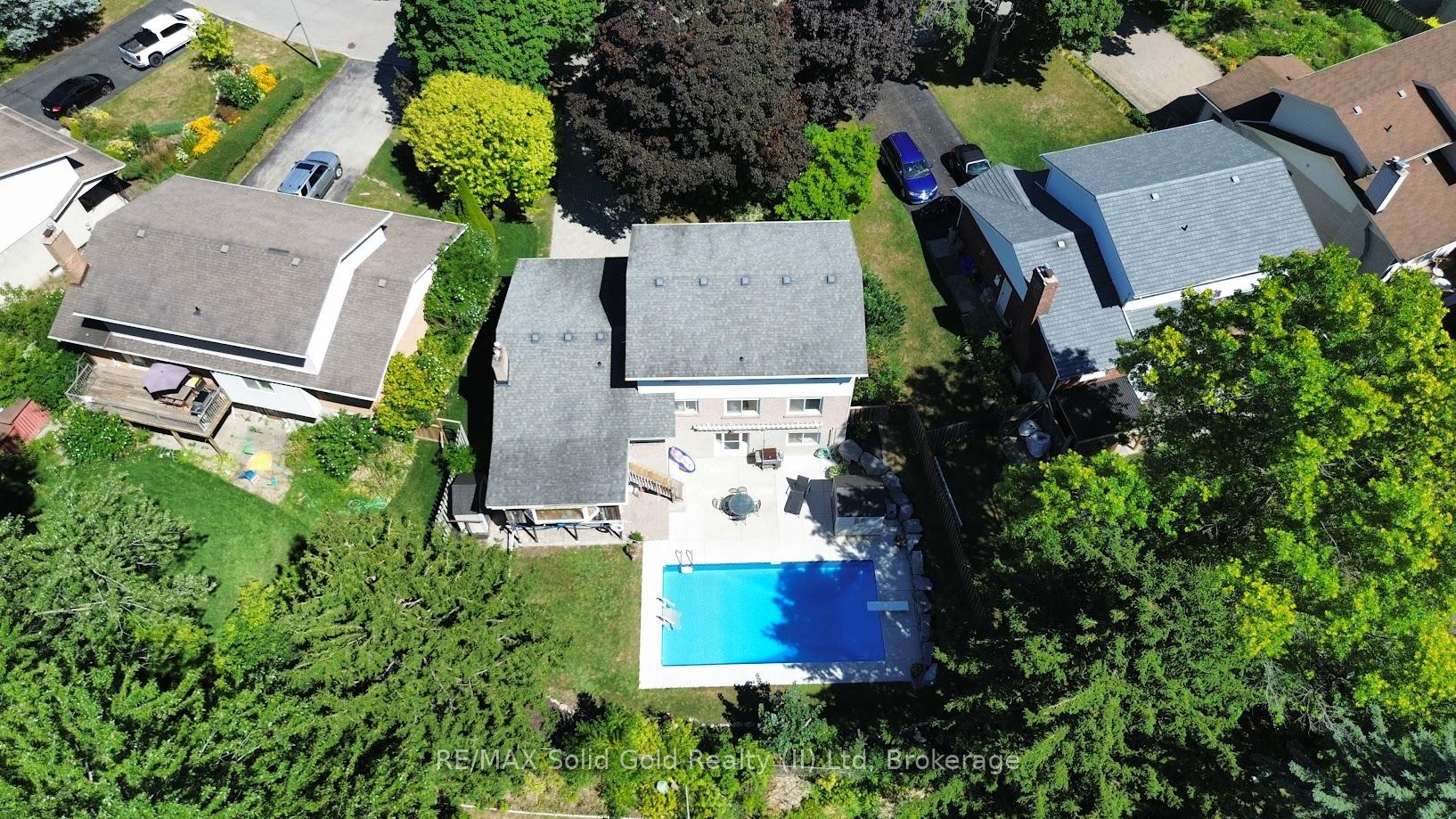 Photo 43 of 141 Weston Place, Waterloo — HOMEH