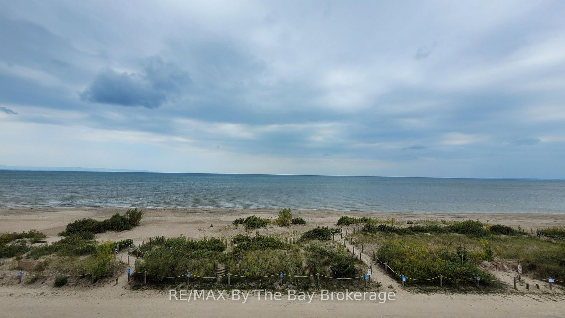 Photo 42 of 9 Julia Circle, Wasaga Beach — HOMEH