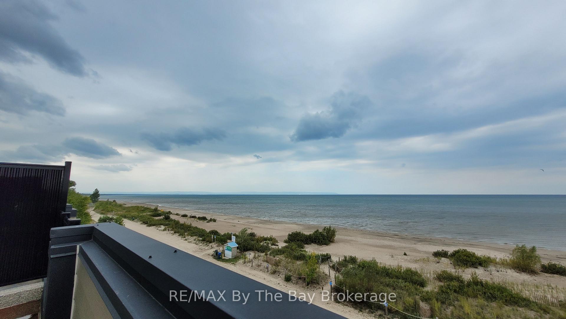 Photo 44 of 9 Julia Circle, Wasaga Beach — HOMEH