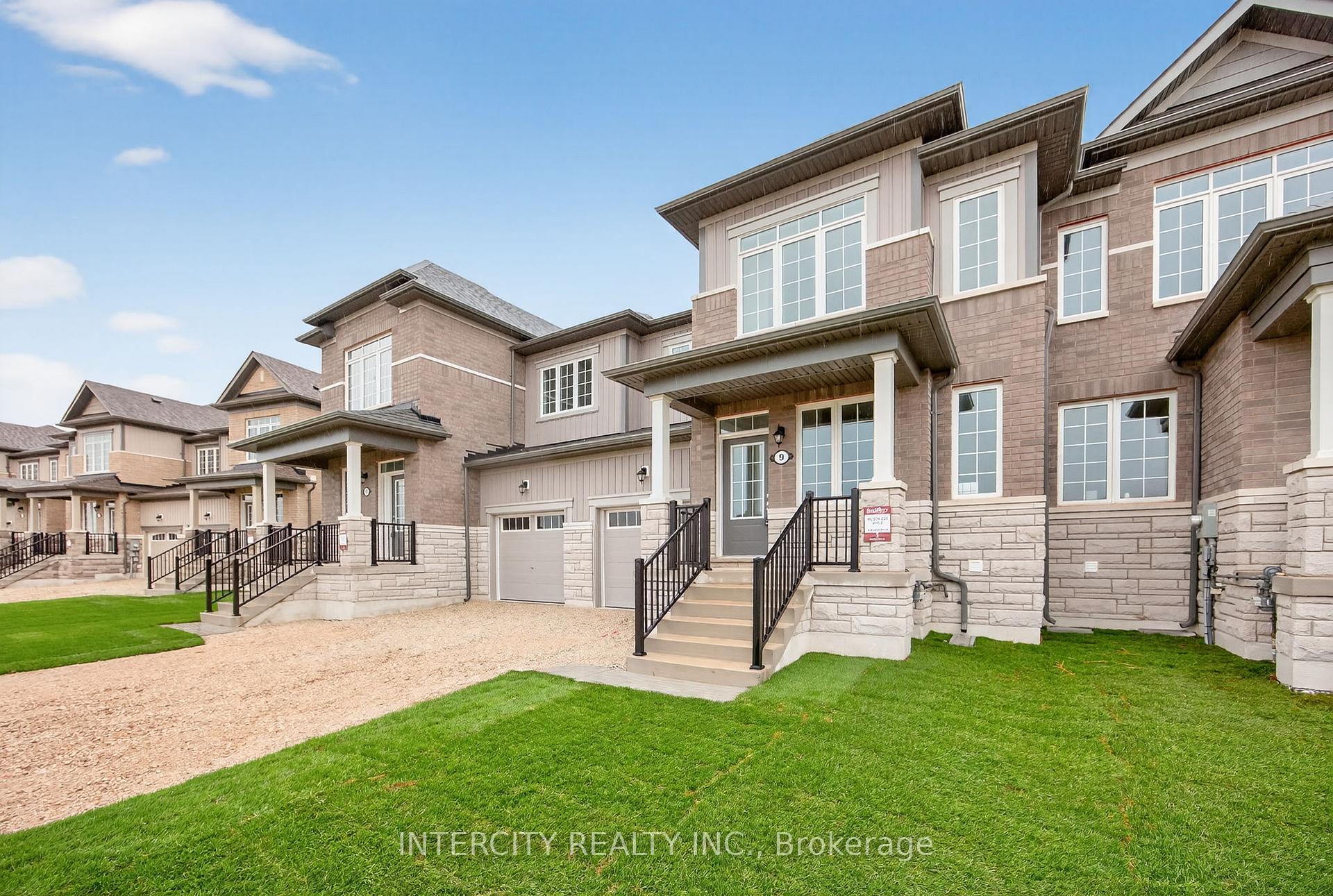 Photo 26 of 9 Avalon Drive, Wasaga Beach — HOMEH