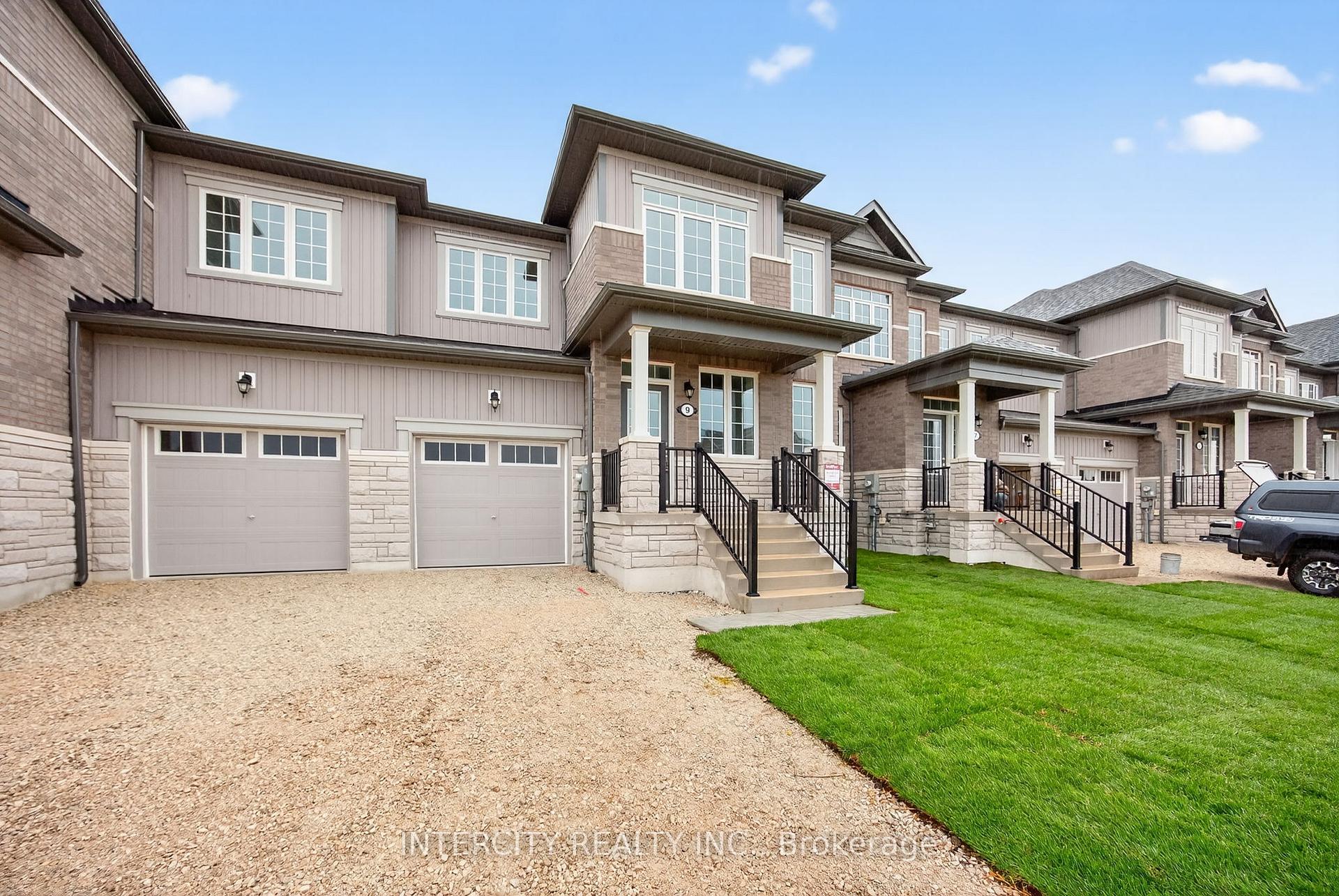 Photo 27 of 9 Avalon Drive, Wasaga Beach — HOMEH