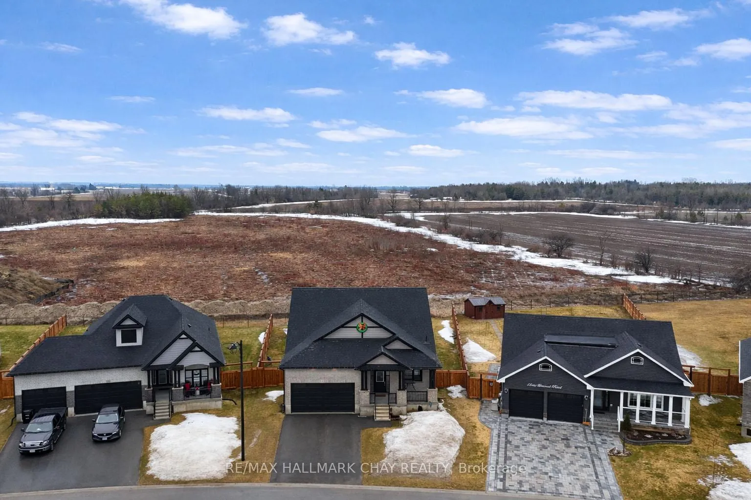 Photo 3 of 47 Allenwood Road, Springwater, Elmvale — HOMEH
