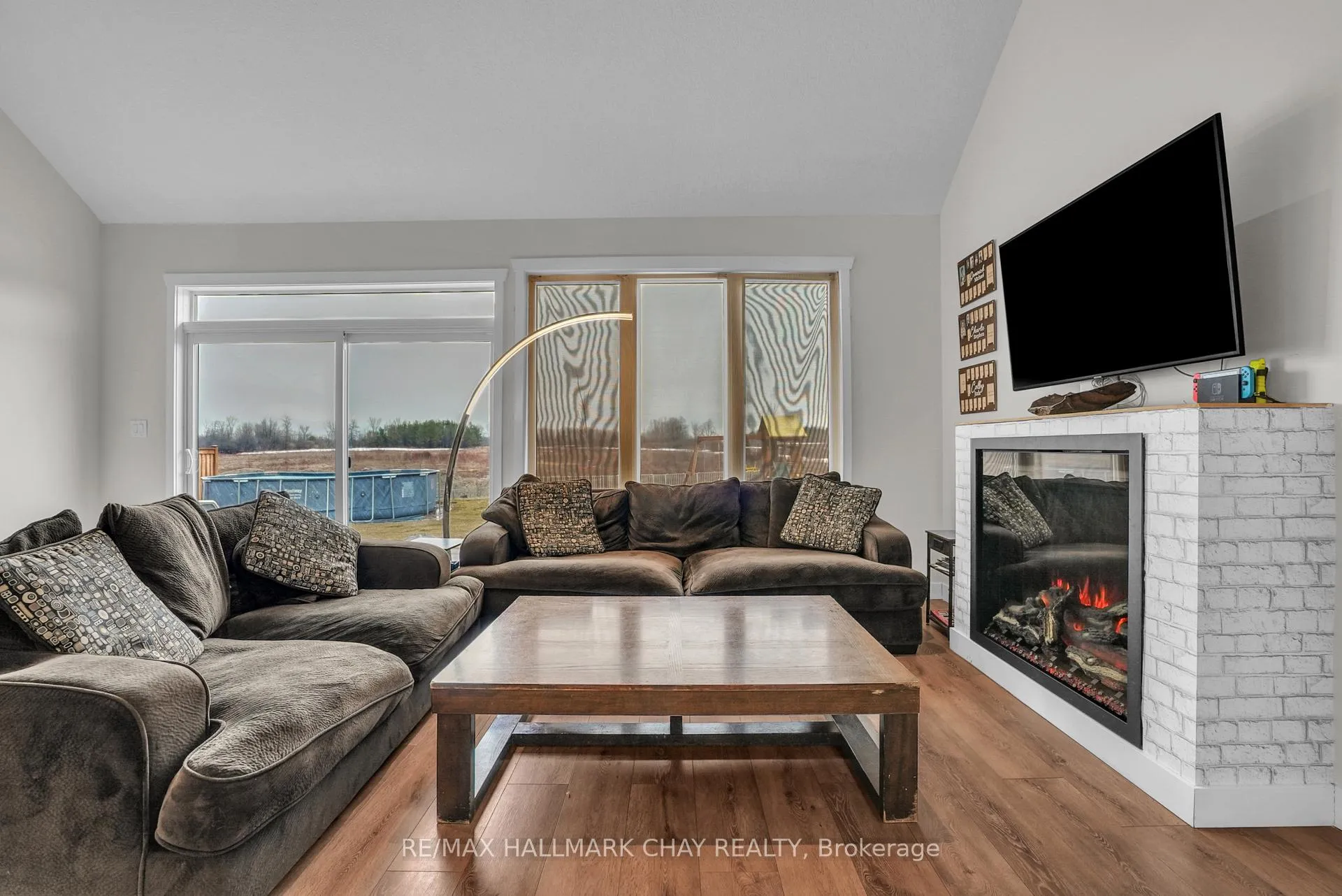 Photo 16 of 47 Allenwood Road, Springwater, Elmvale — HOMEH