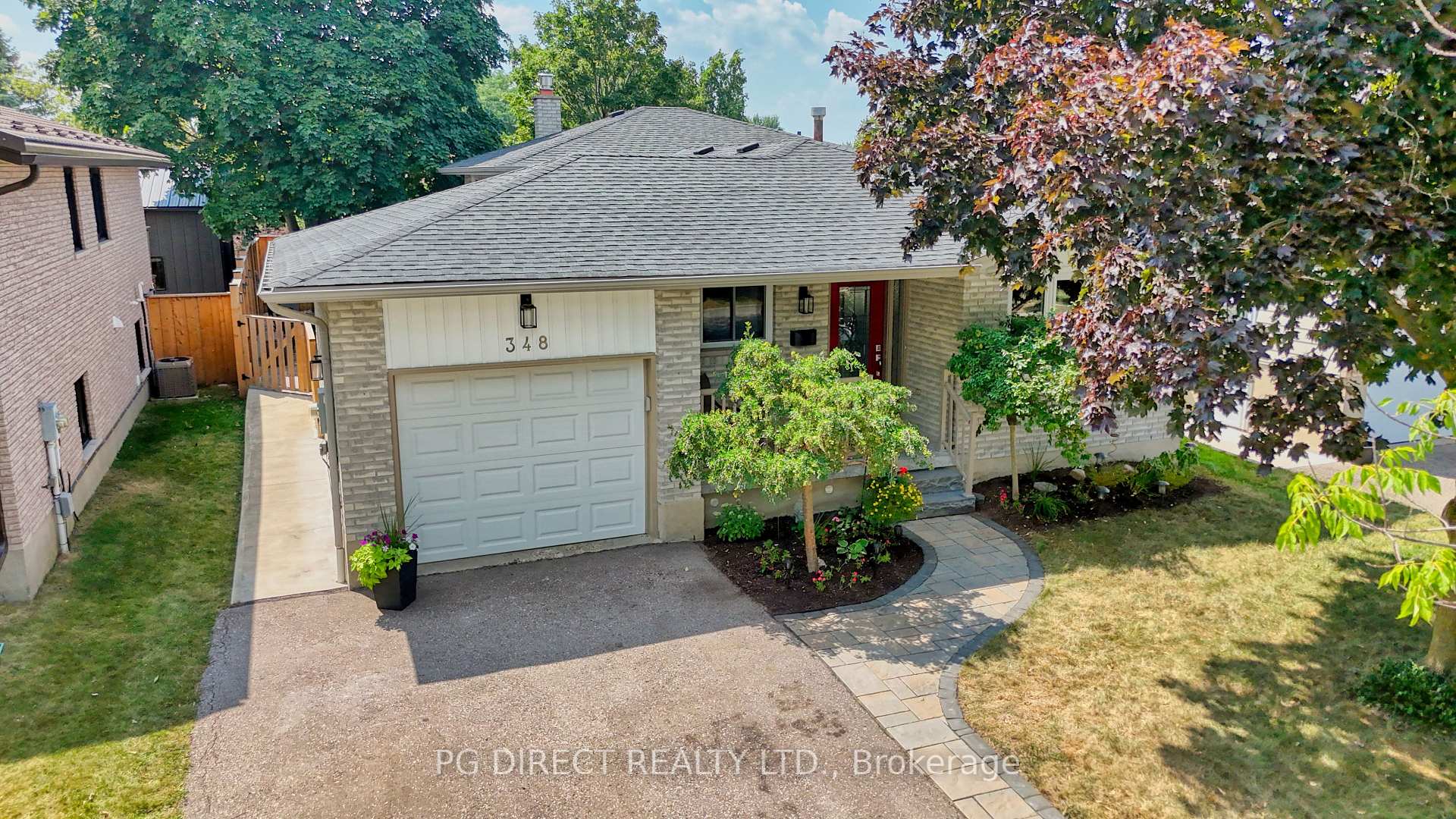 Photo 1 of 348 Wintergreen Drive, Waterloo, North Lakeshore — HOMEH