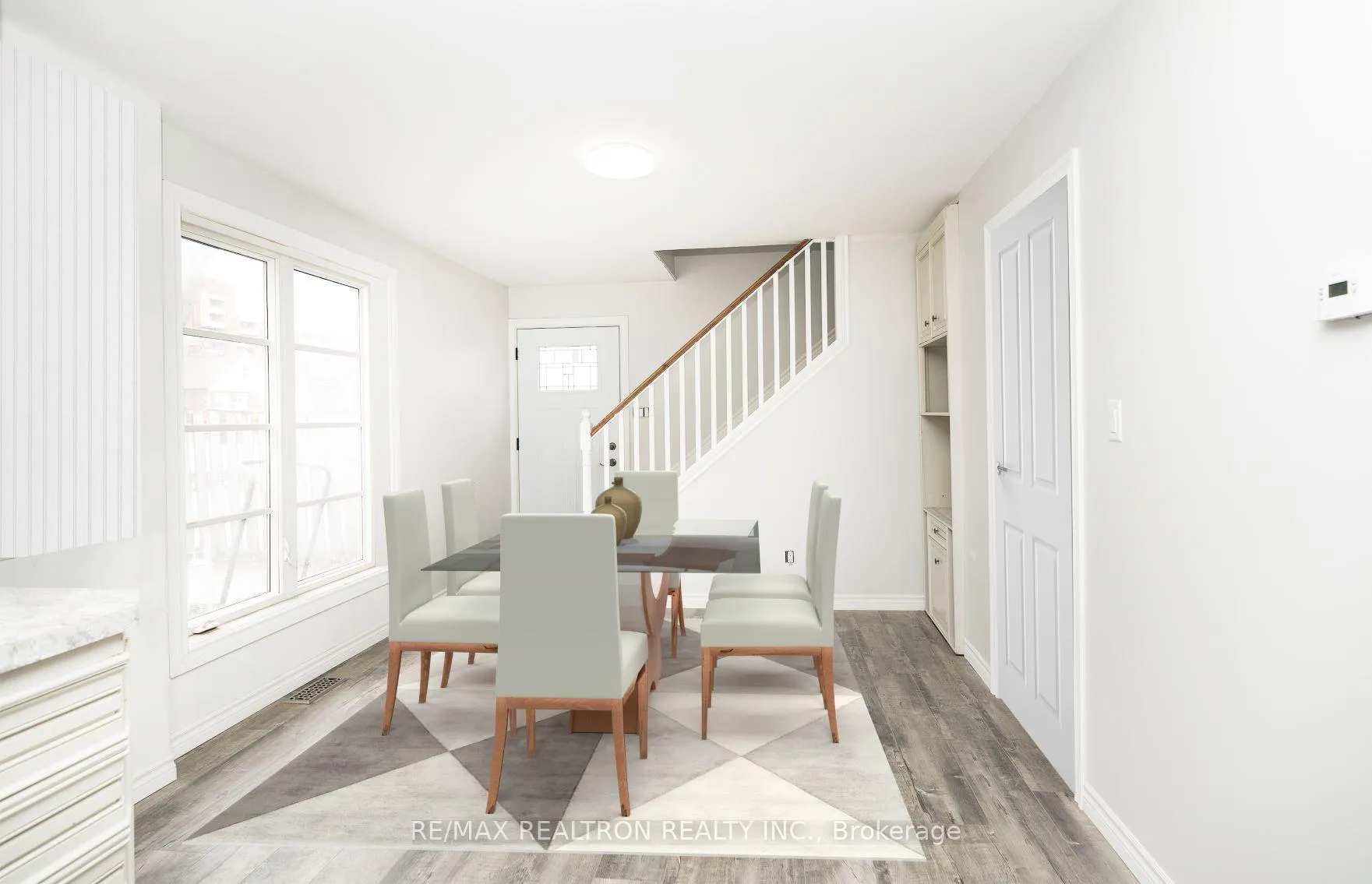 Photo 2 of Unit 2, 256 Dunlop Street W, Barrie, Queen's Park — HOMEH