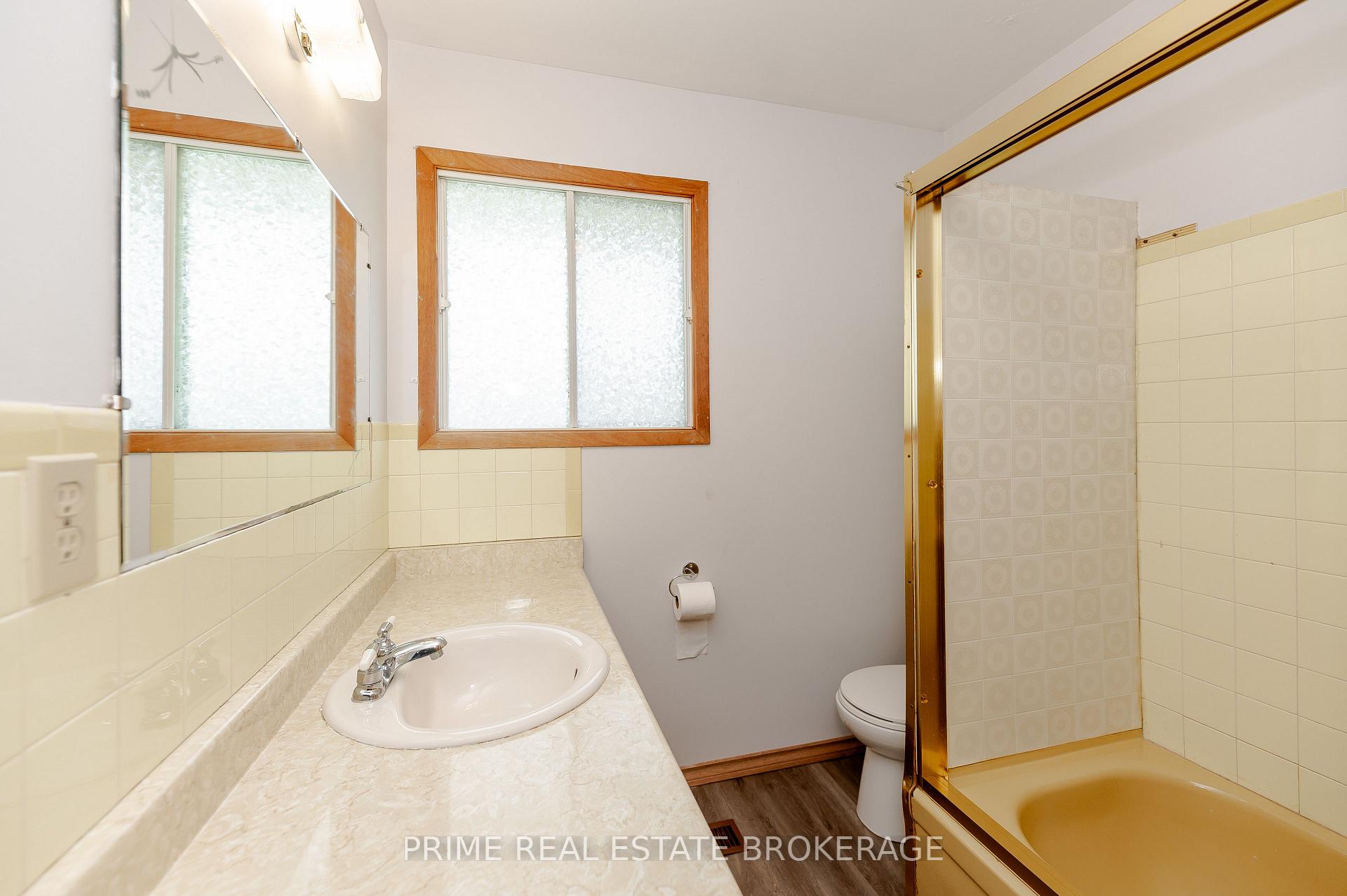 Photo 23 of 1156 Jane Street, West Elgin, West Lorne — HOMEH