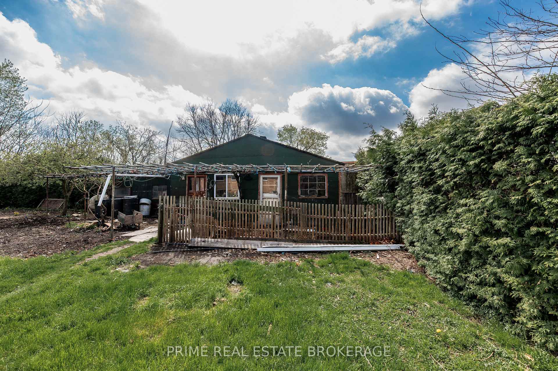 Photo 46 of 1156 Jane Street, West Elgin, West Lorne — HOMEH